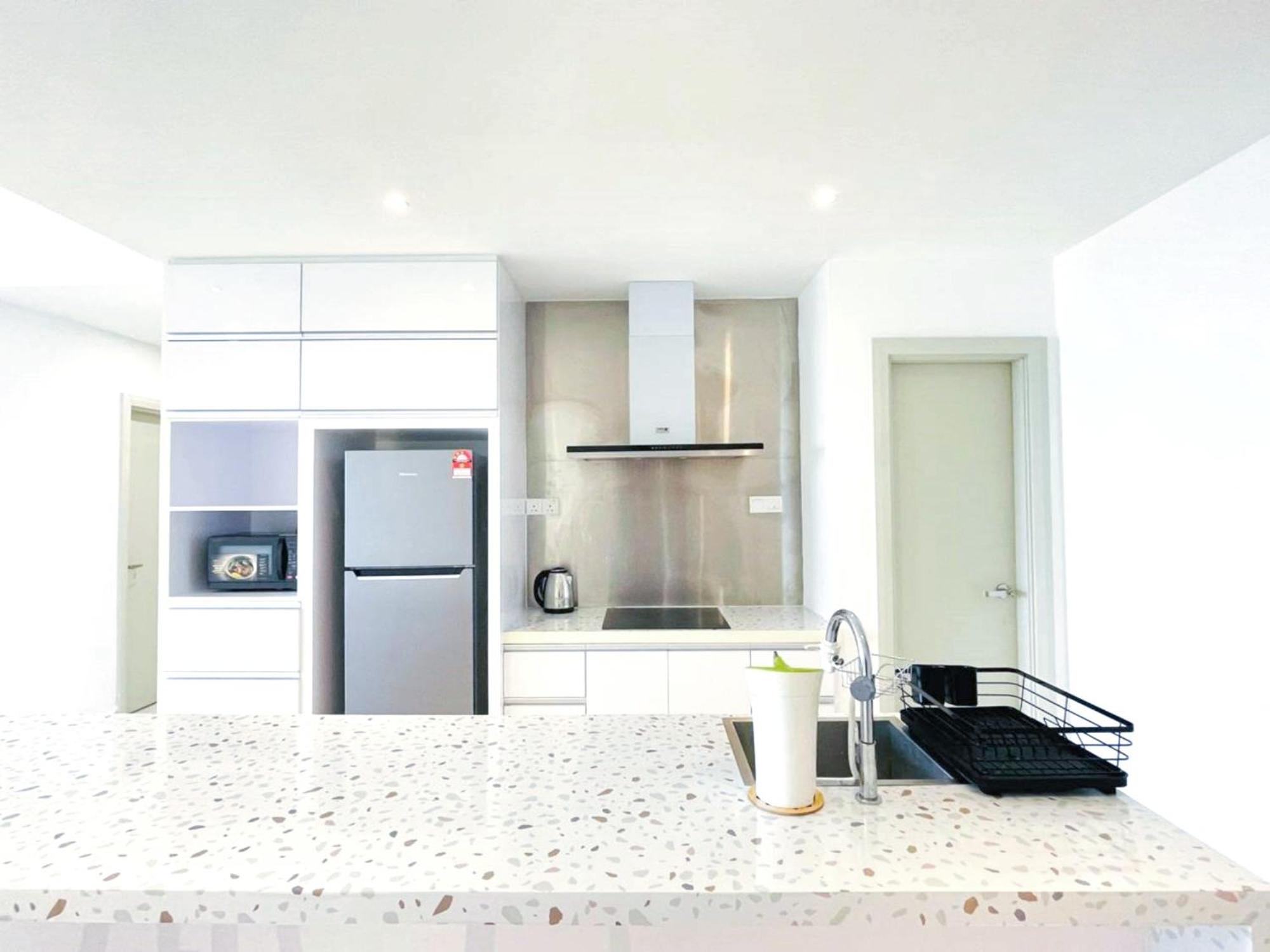 Blissful Southkey 2BR Midvalley