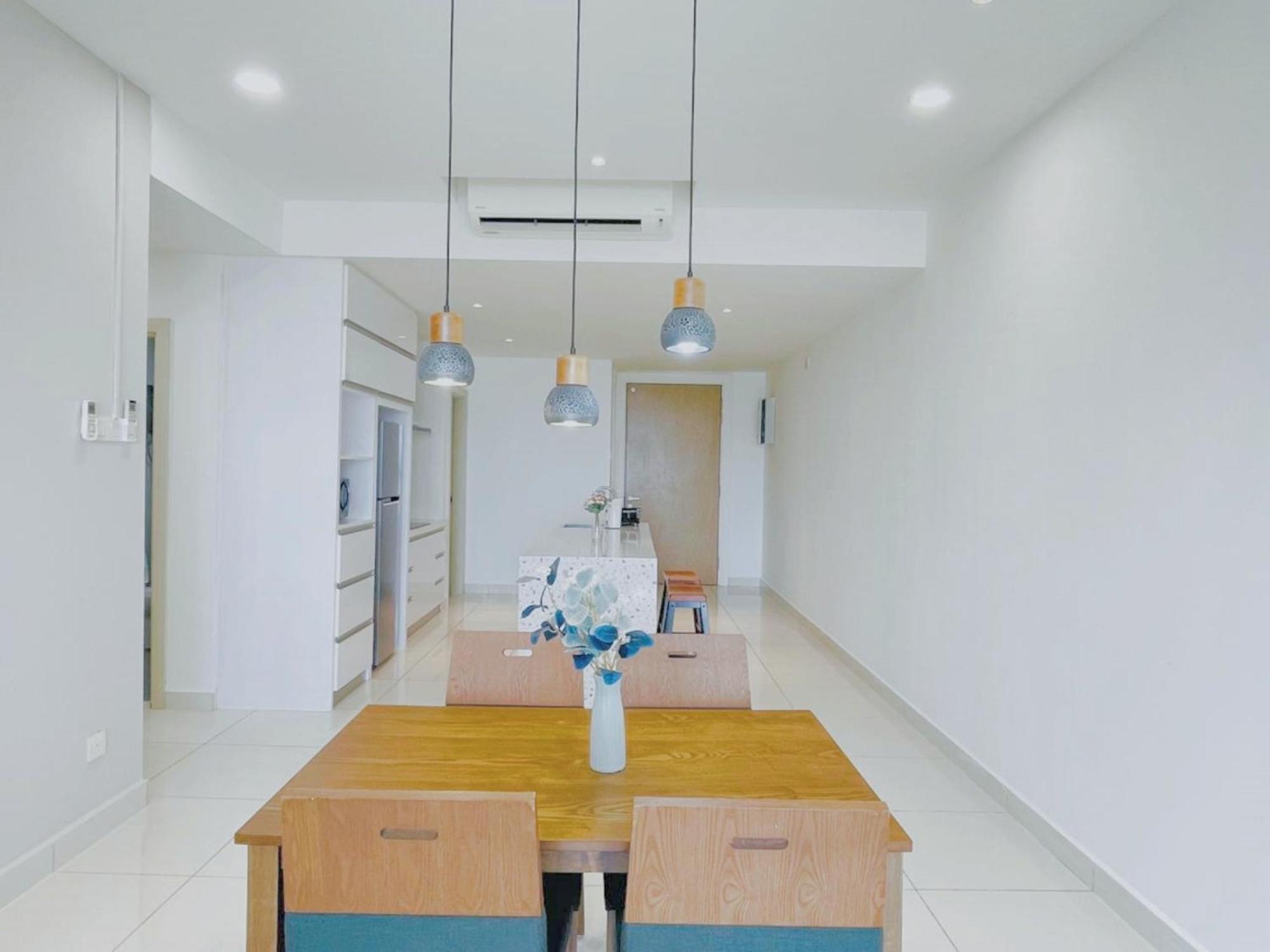 Blissful Southkey 2BR Midvalley