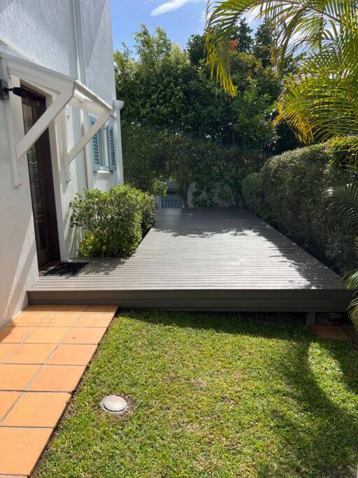 Villa Aqua - 3 bedroom Waterfront on Noosa Canal