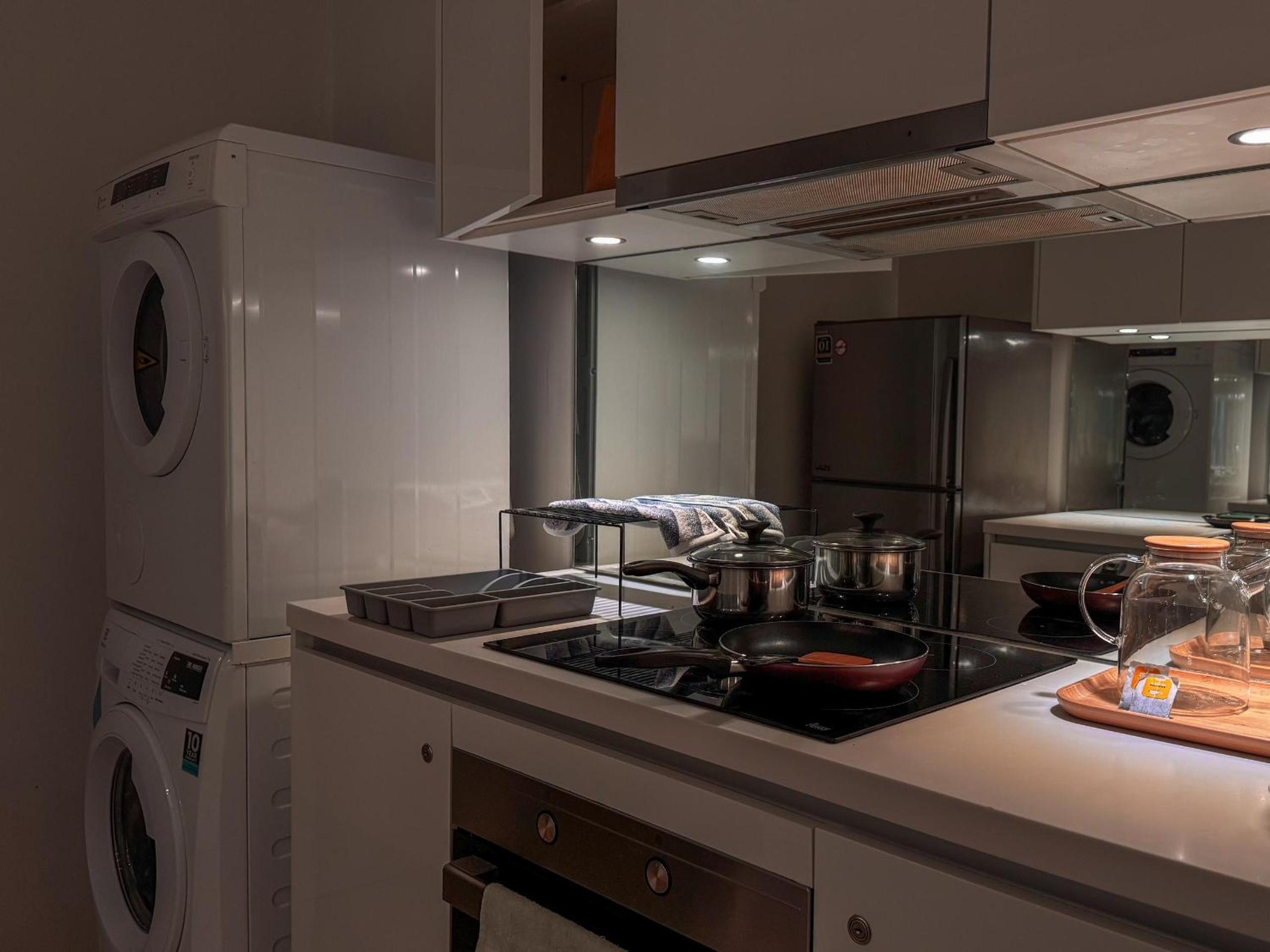 Vortex Hotel Suites & Residence by KLCC