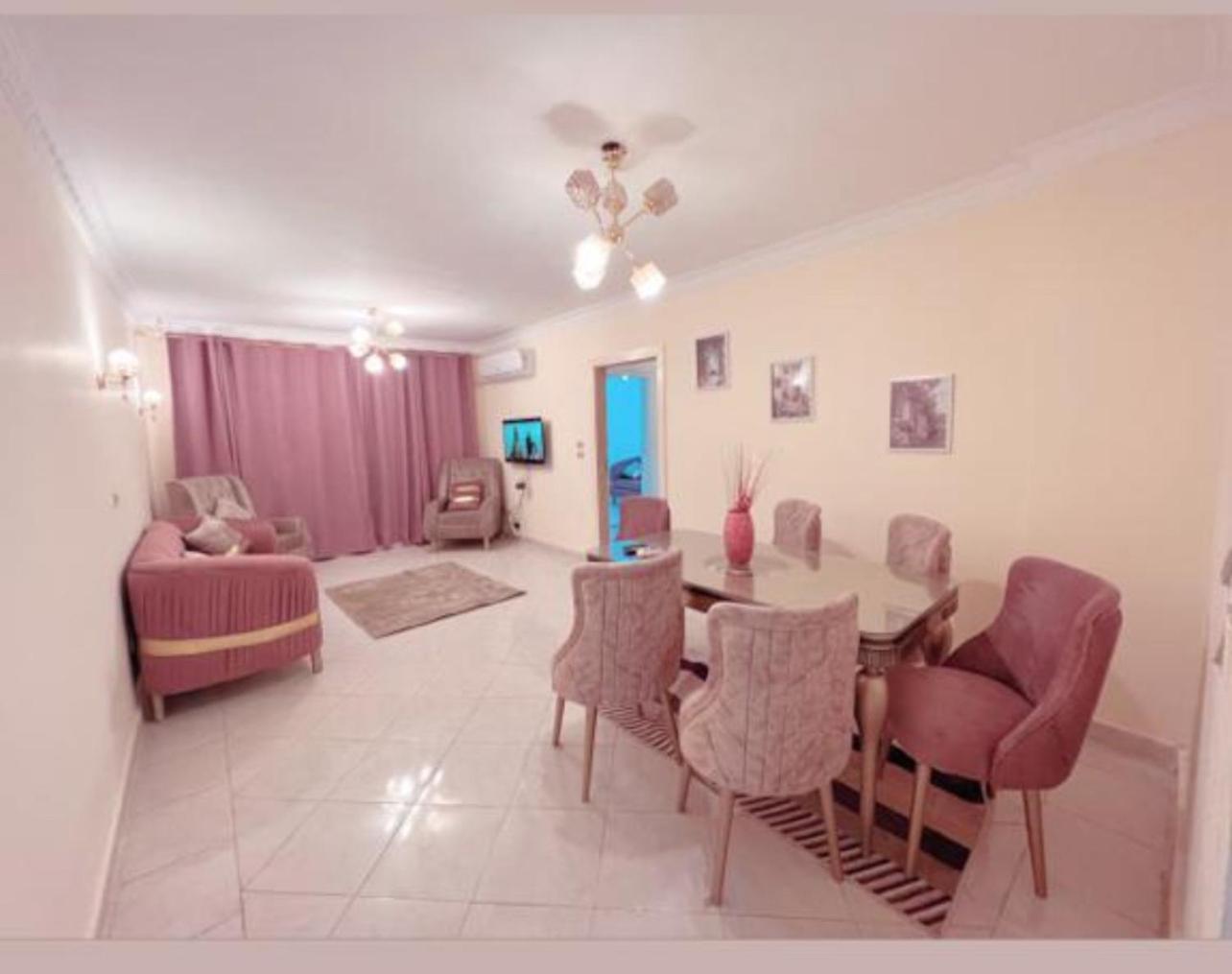 Cairo Apartment by Airport