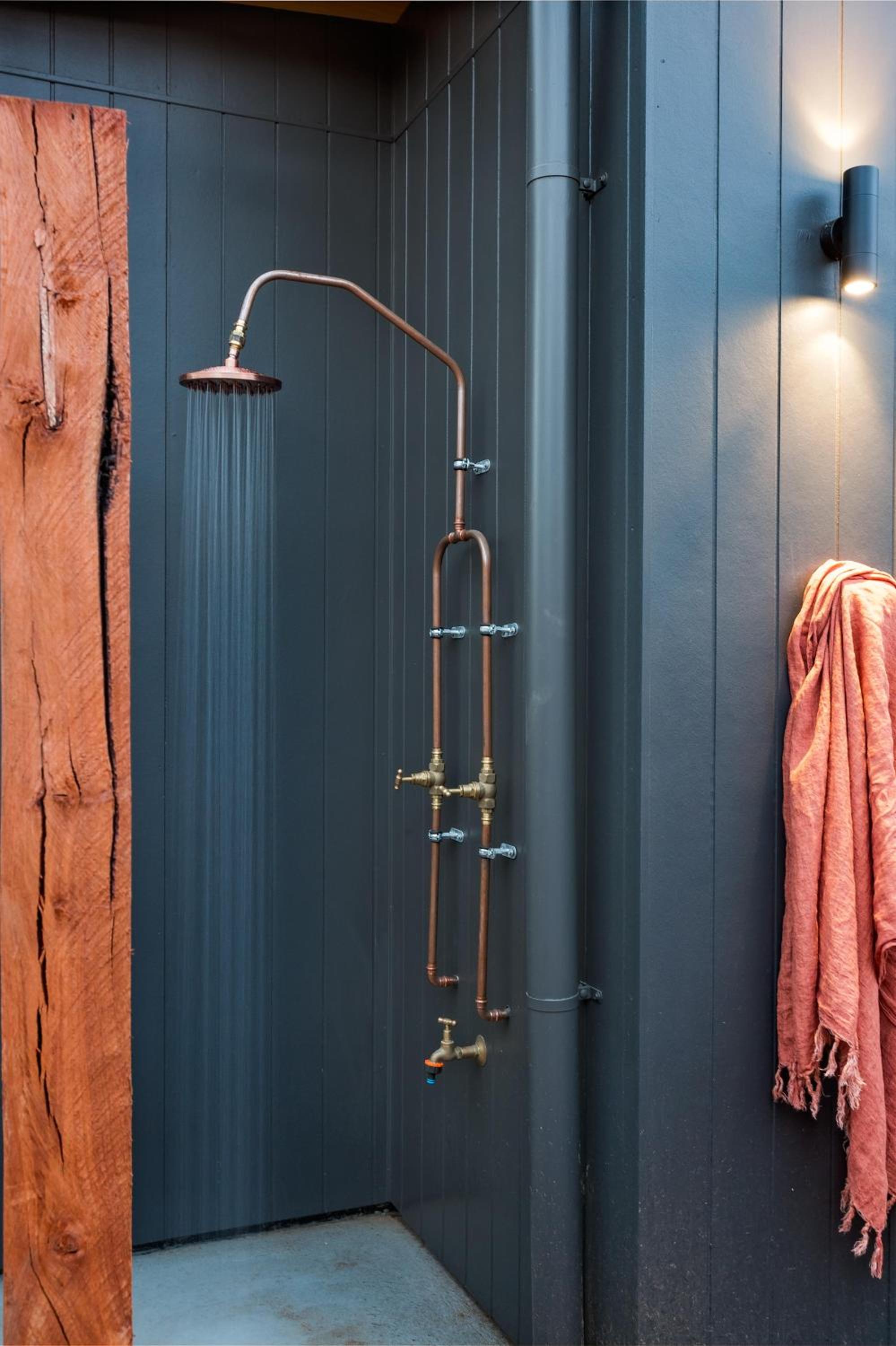Artisan Koorabin - Lakeside Luxe Retreat next to Spa