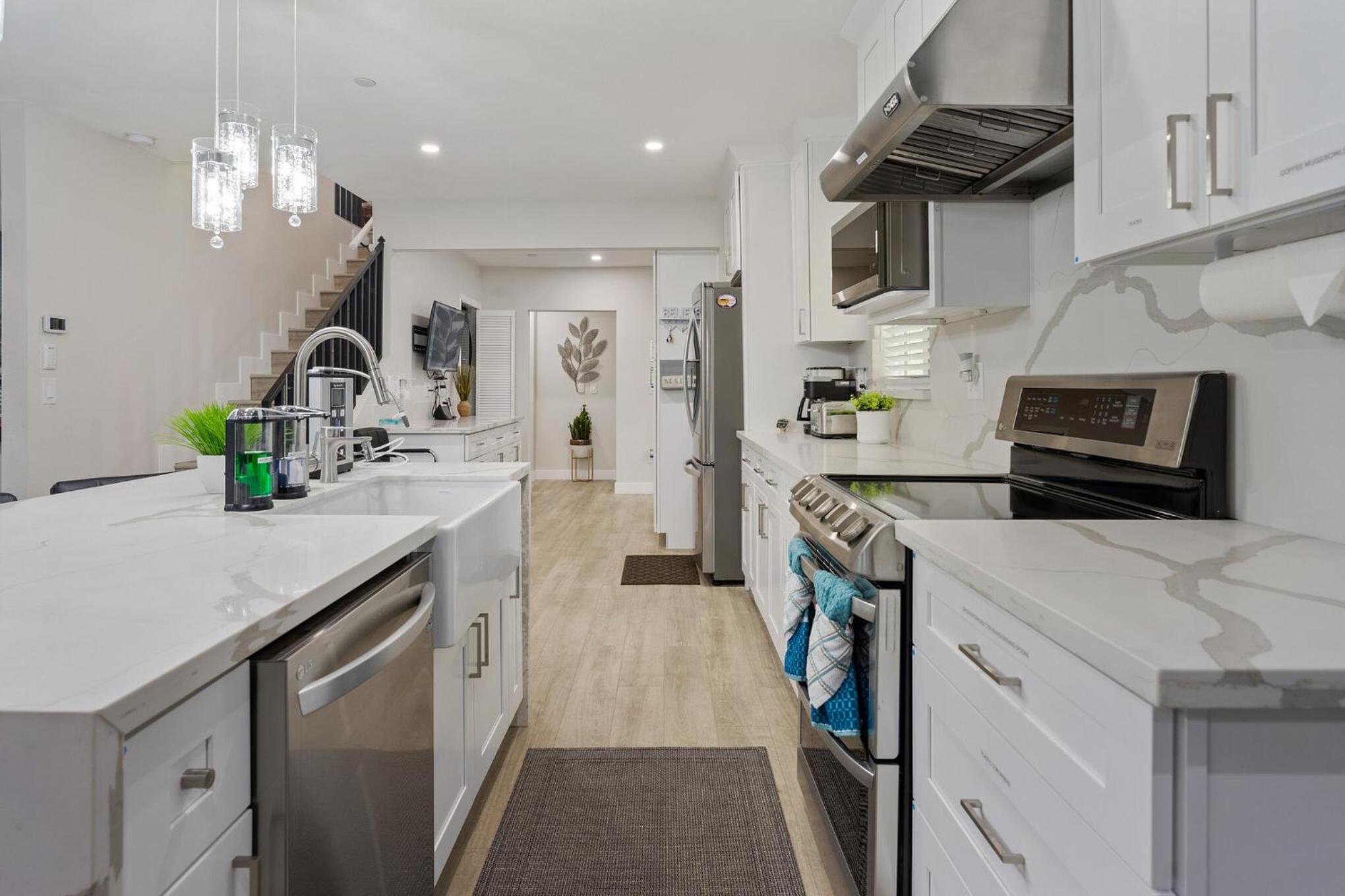 LA Home - FIFA Soccer, NBA Games, Universal Studios