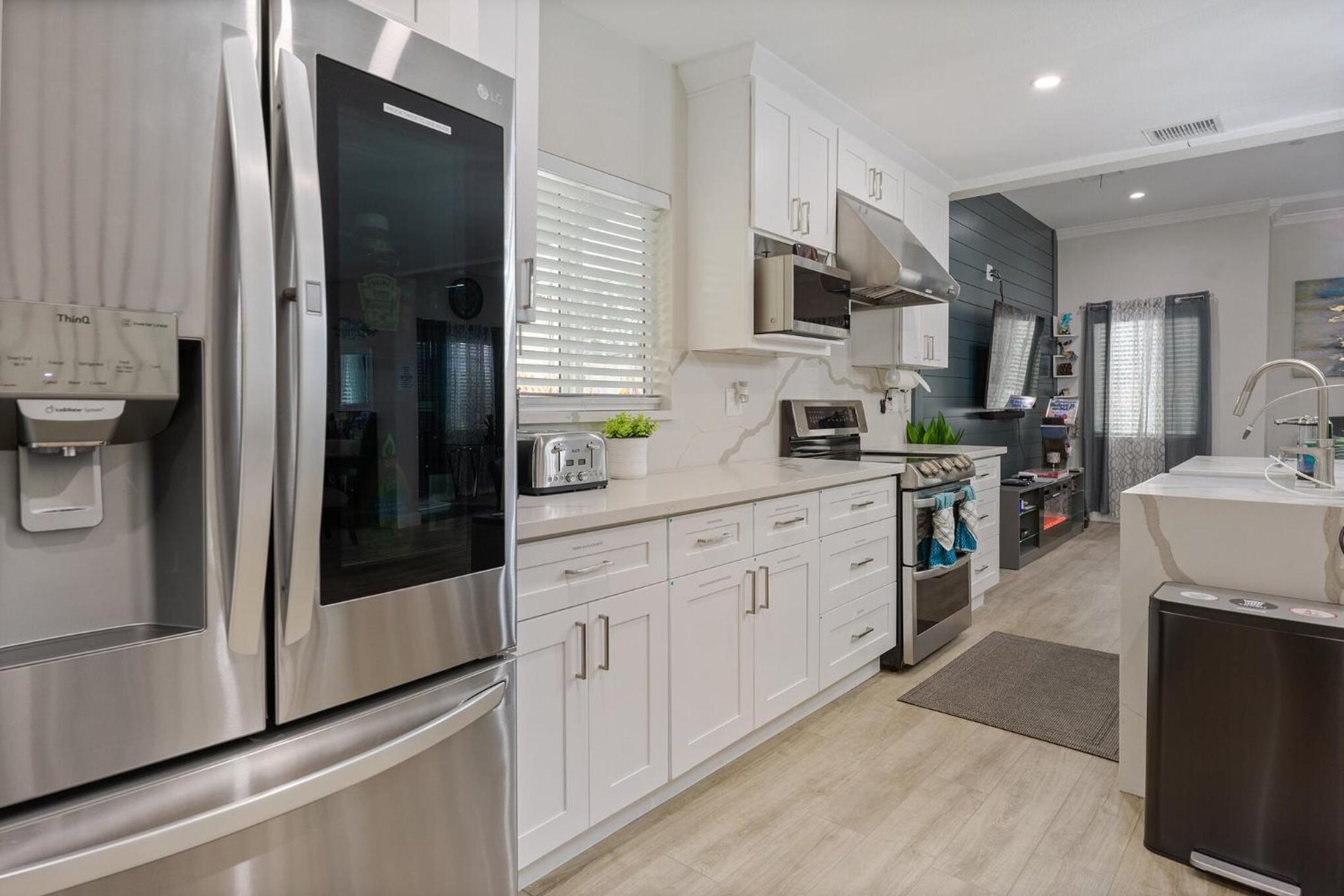 LA Home - FIFA Soccer, NBA Games, Universal Studios