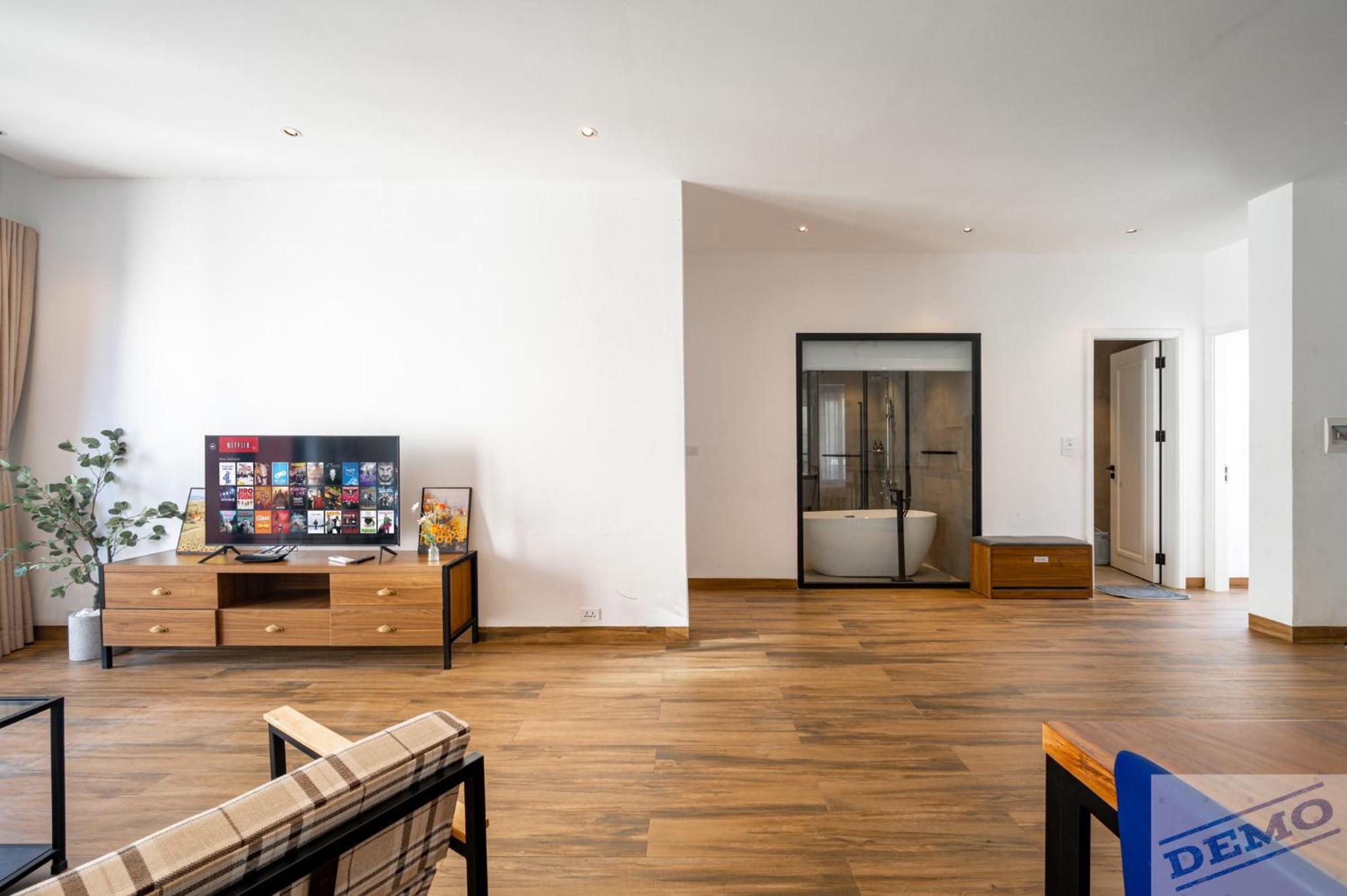 Luxe Paradise Residence 88 Tu Hoa