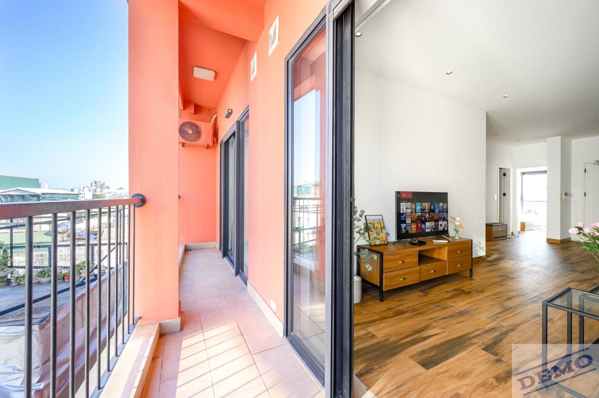 Luxe Paradise Residence 88 Tu Hoa