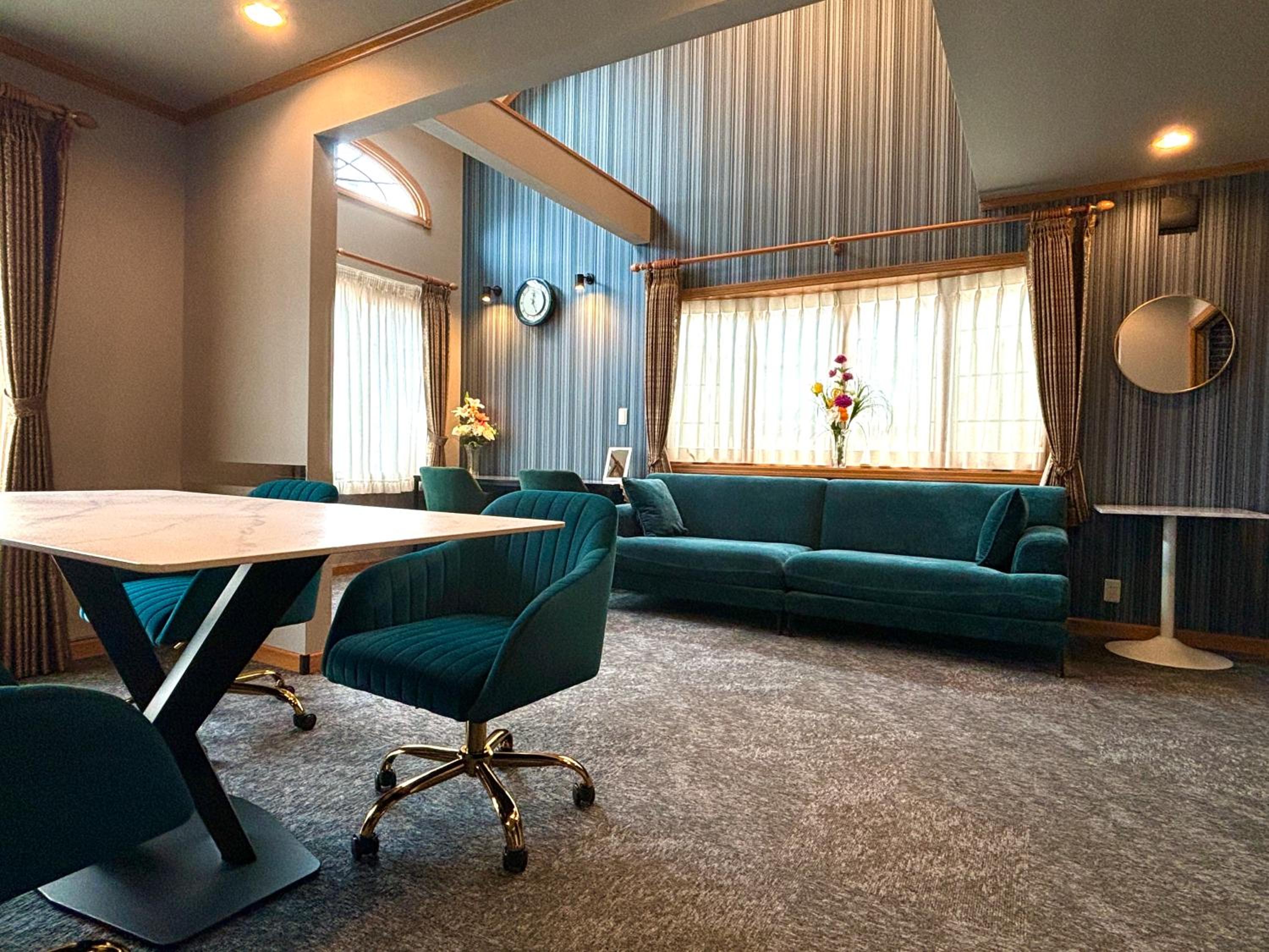 lounge
