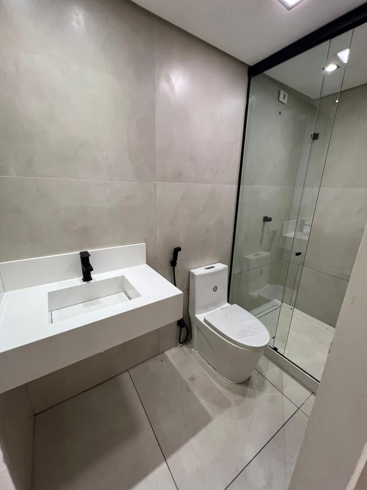 Casa com 9 quartos, Piscina 10x5m e área gourmet