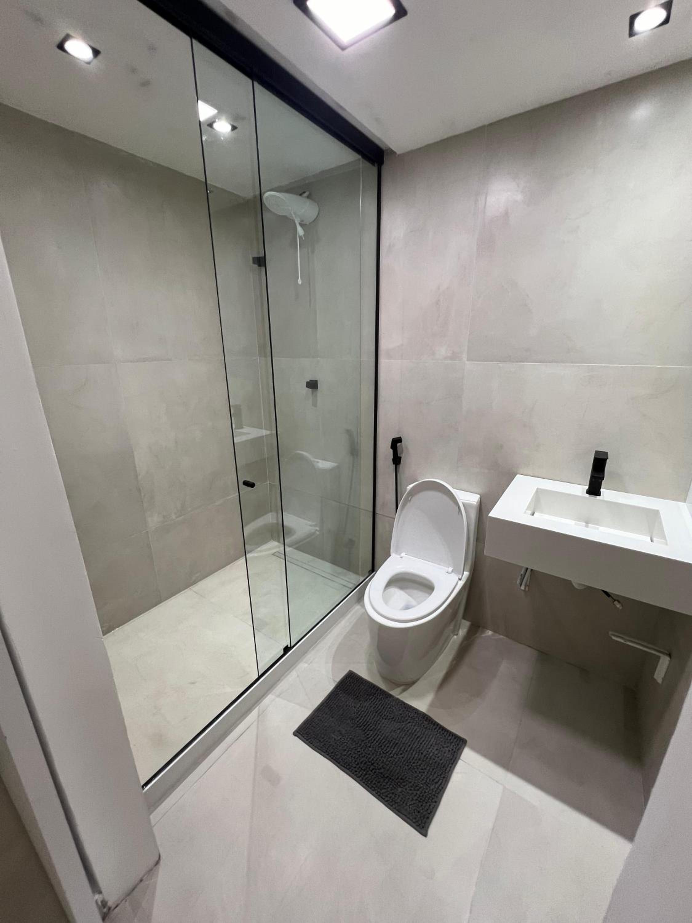 Casa com 9 quartos, Piscina 10x5m e área gourmet