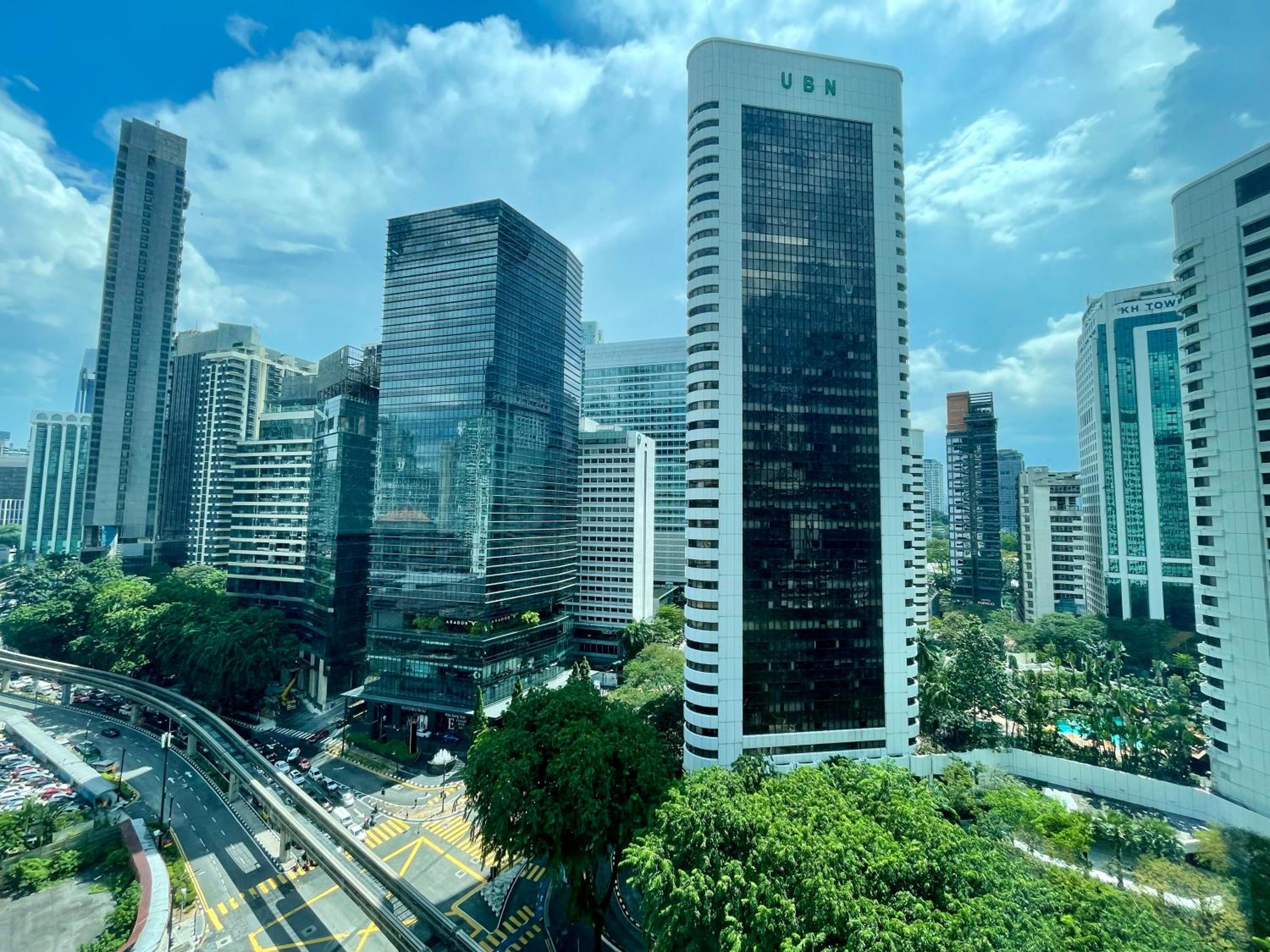 Vortex Hotel Suites & Residence by KLCC