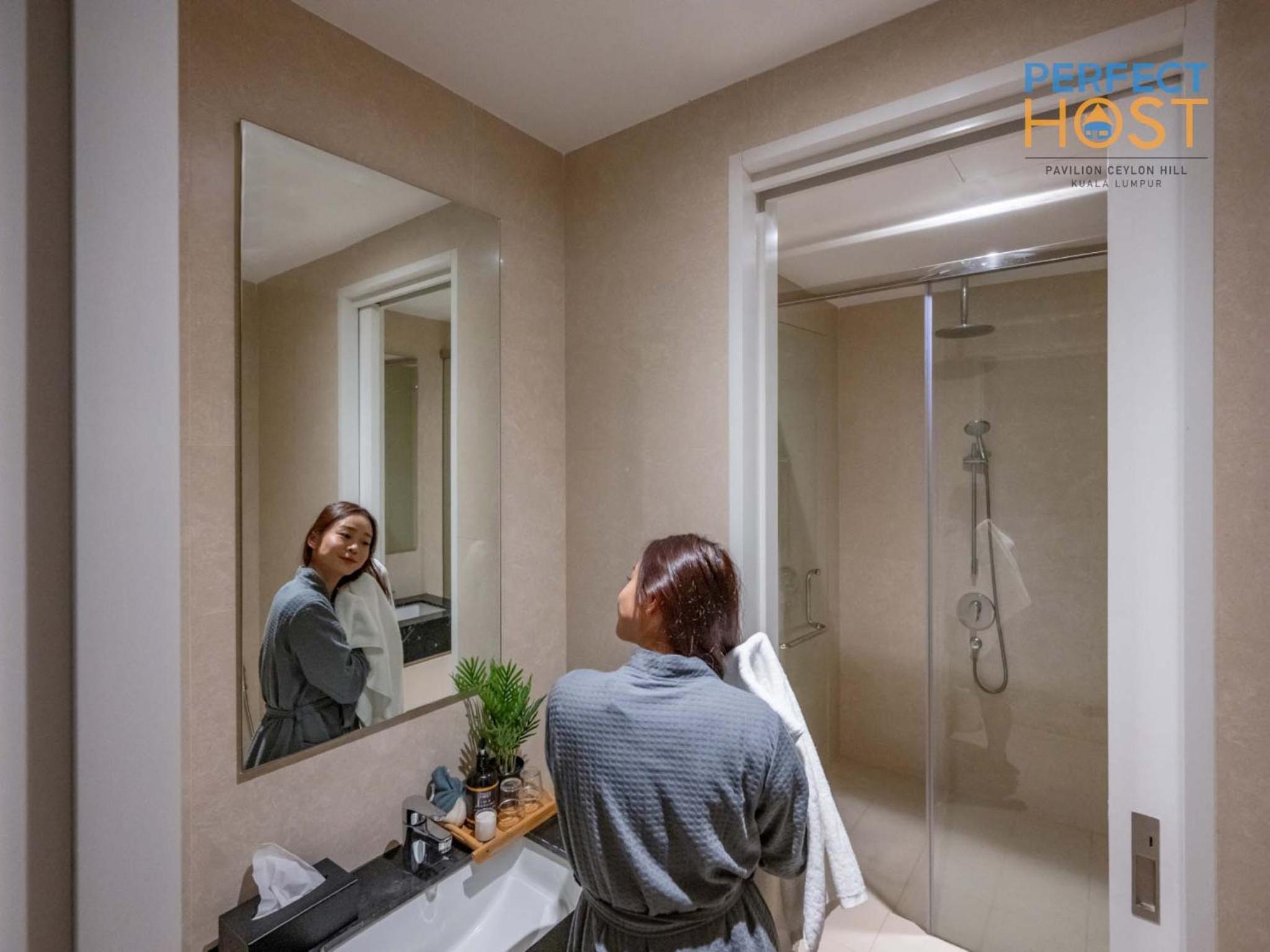 Pavilion Ceylon Hill Suites, Bukit Bintang by Perfect Host