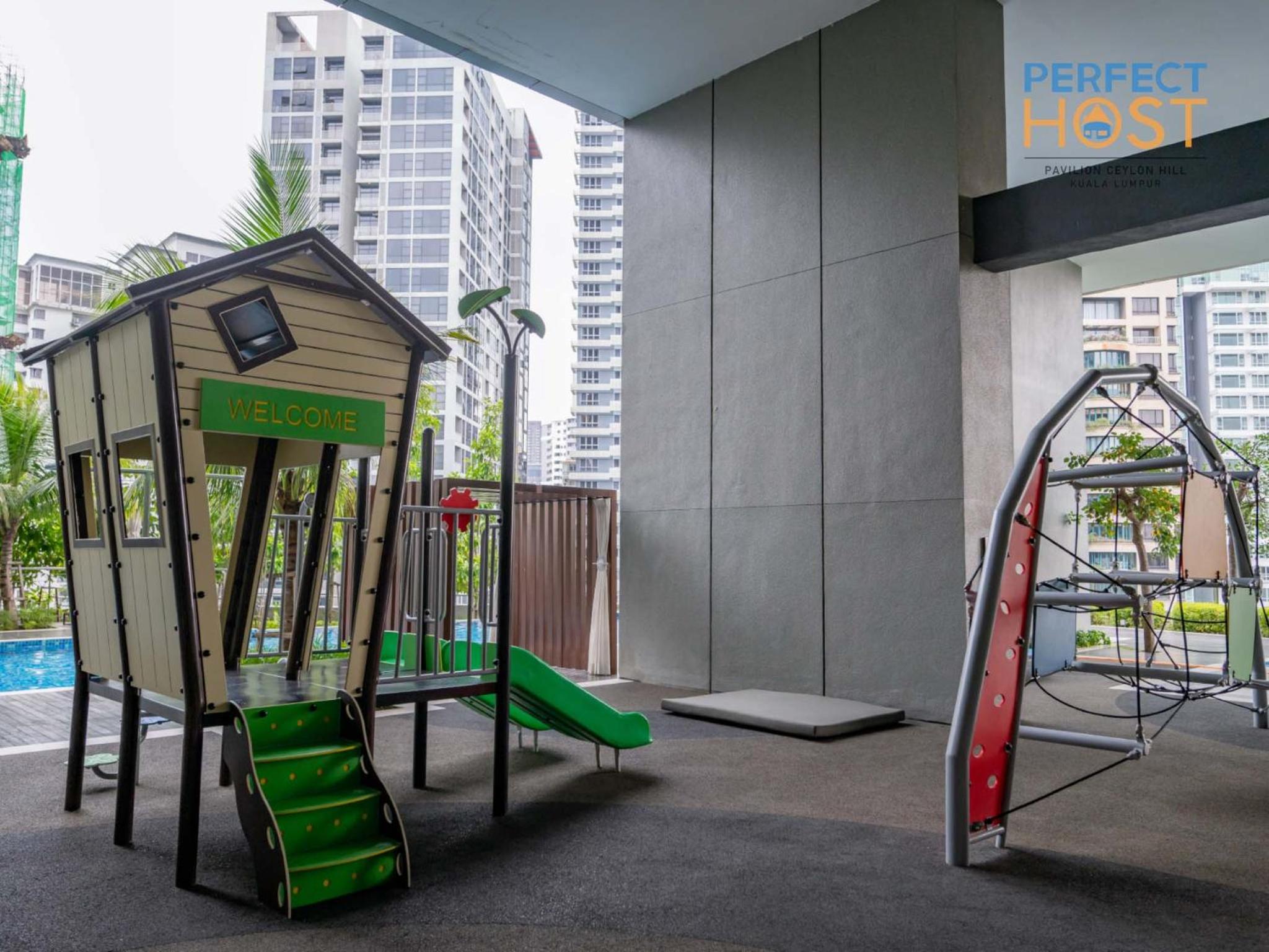 Pavilion Ceylon Hill Suites, Bukit Bintang by Perfect Host