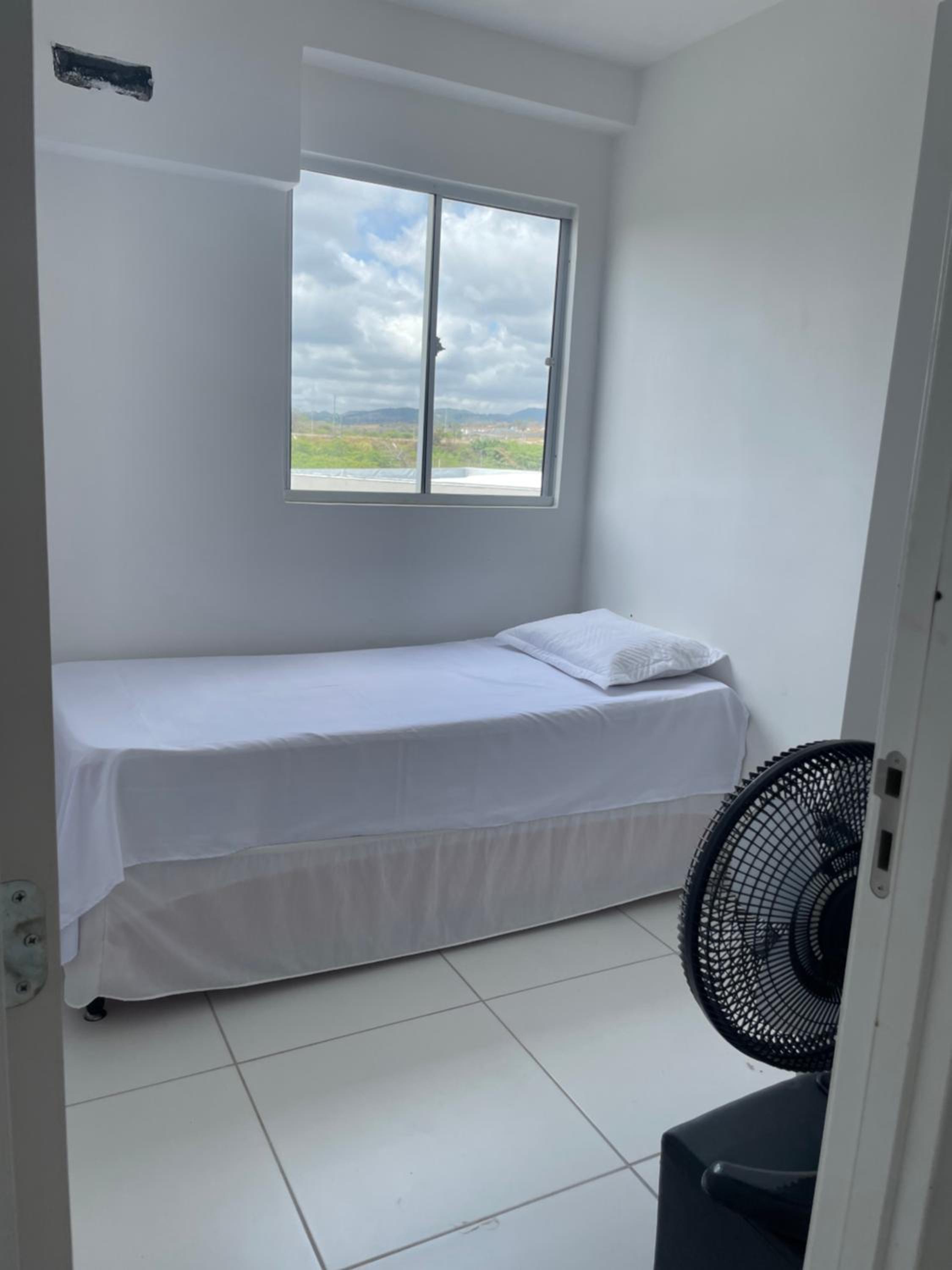 Apto 3 quartos com varanda, vista para piscina próx ao shopping Caruaru, 11 min do pátio do forró