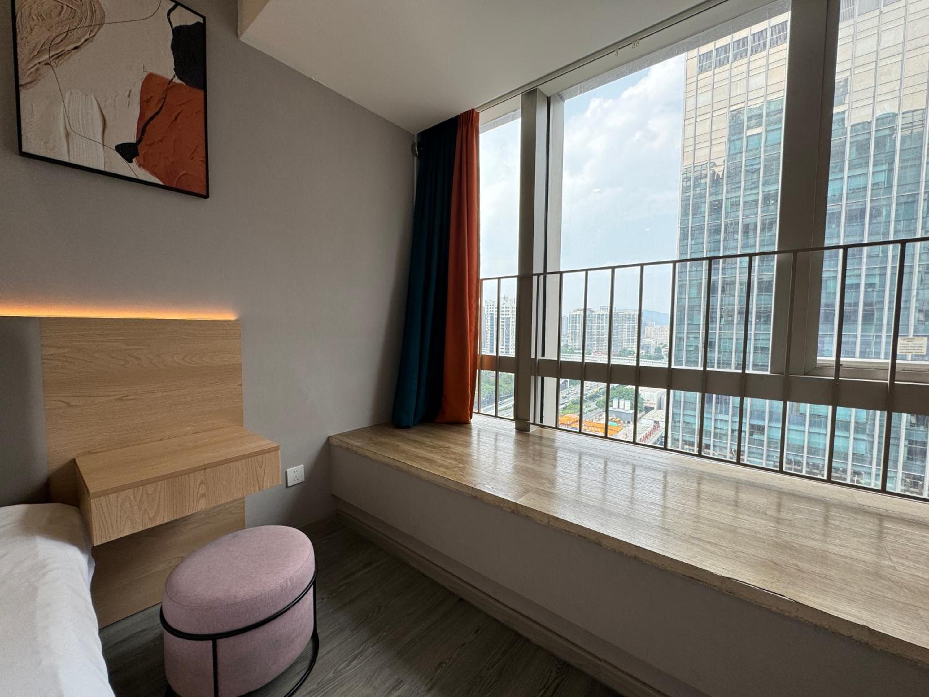 Orange International Hotel Guangzhou Zhujiang New Town Branch
