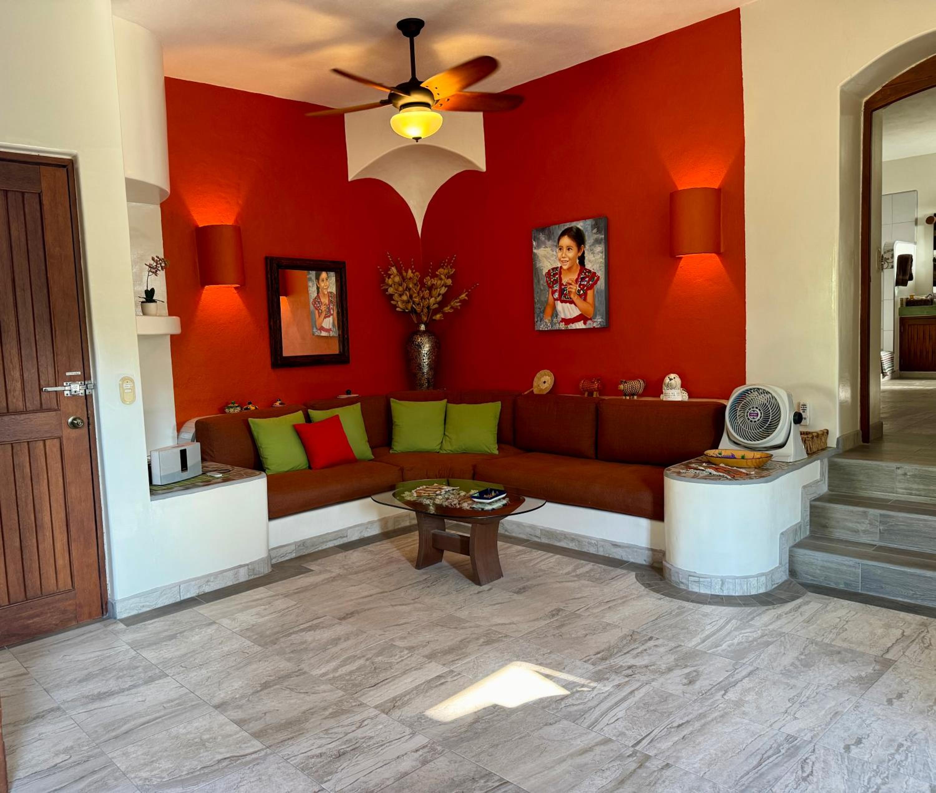 Newer & Roomy w/2 Pools. No Car Needed. Beaches, Restaurants & Shopping W/I walking distance. Taxis and buses abundant for reasonable price if needed view 5