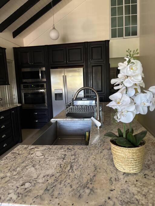 Coolshade Luxury Three Bedroom Ocho Rios view 5