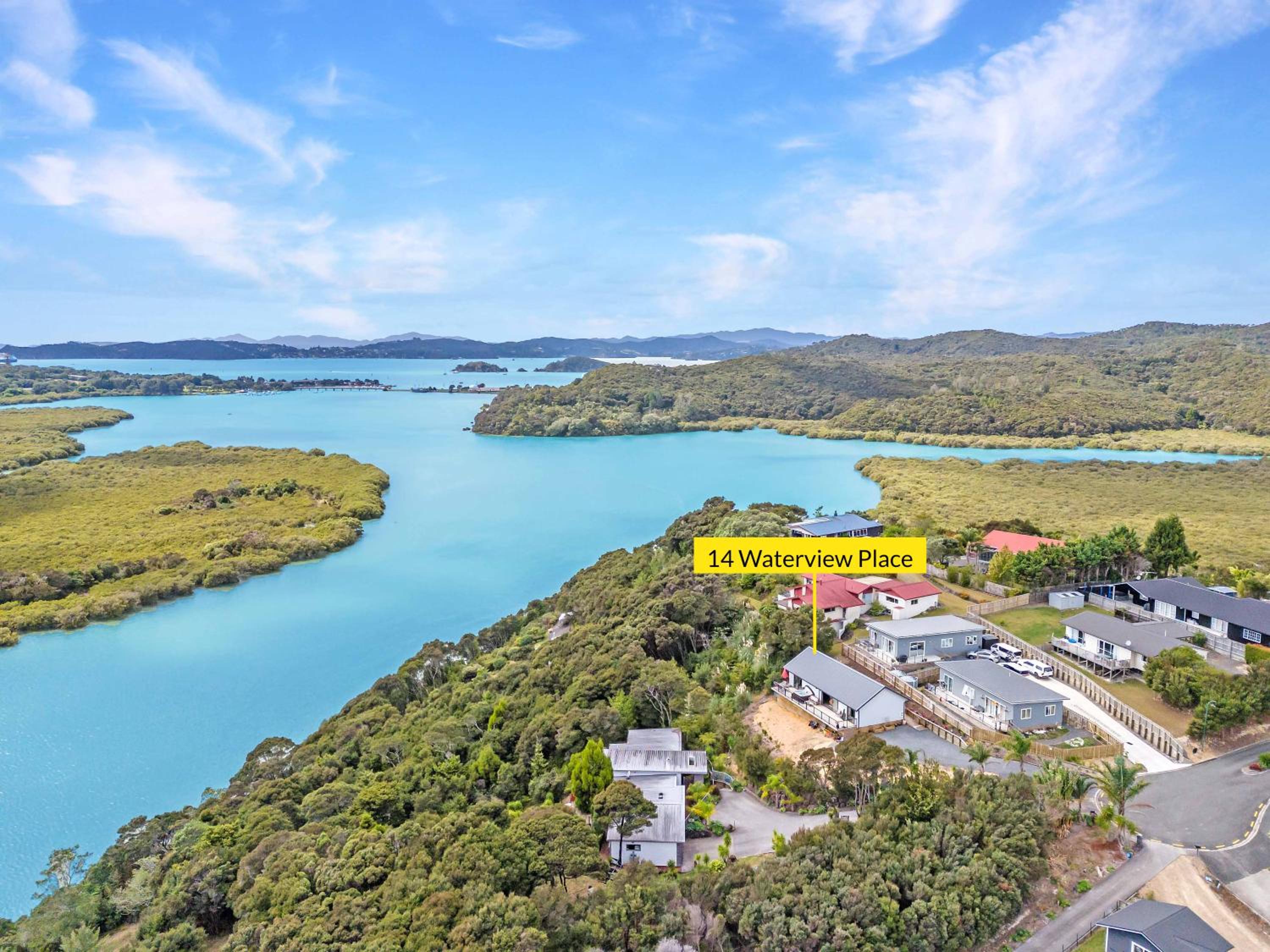 Waterview retreat