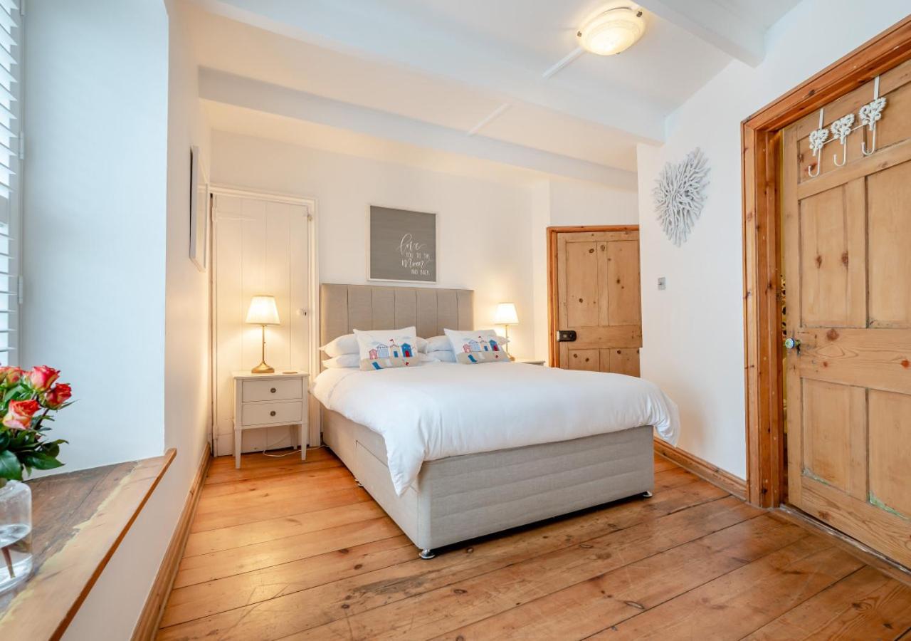 2 Bed in Padstow oc-p00505