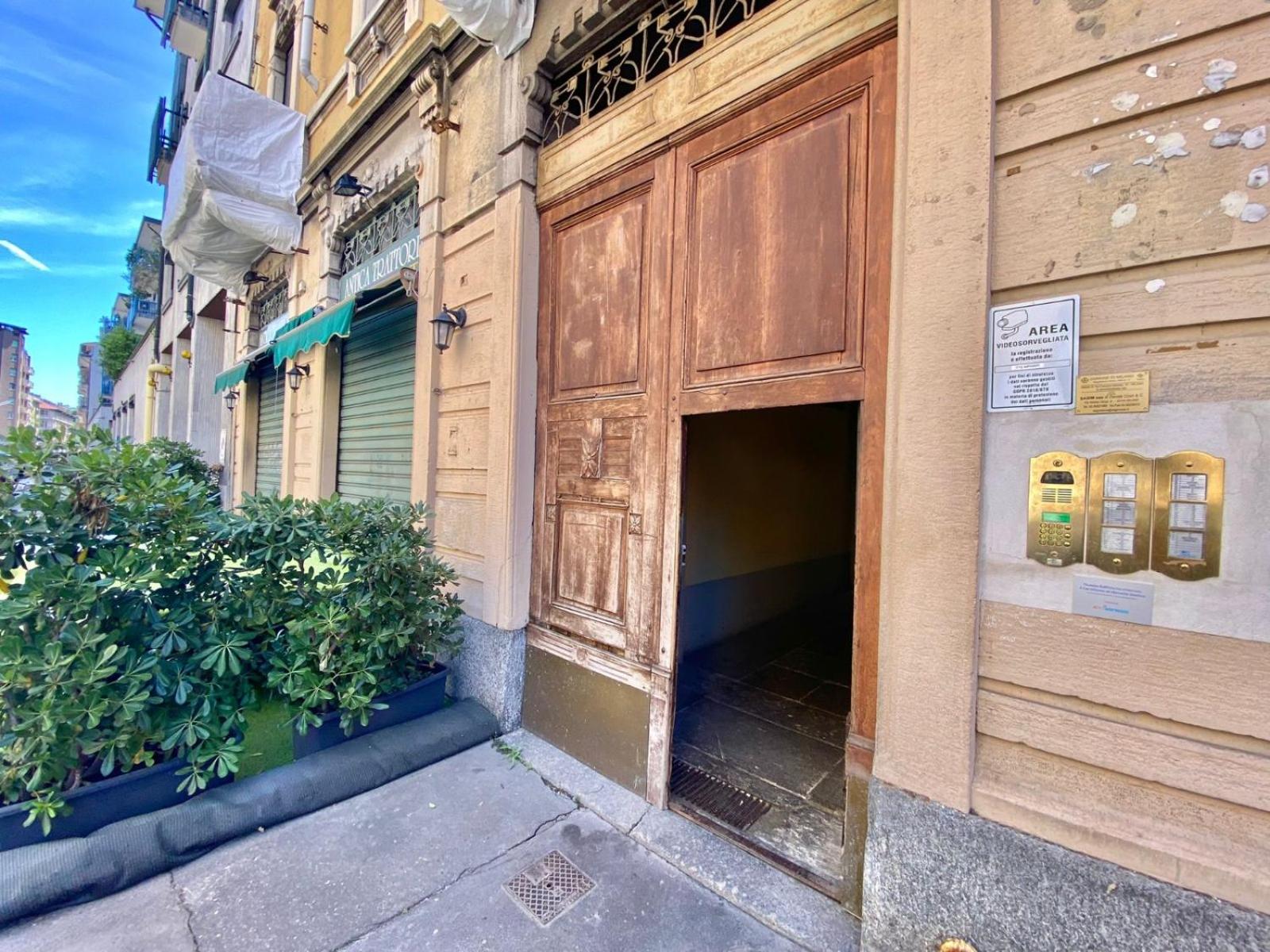 Coluccio Home, In Coorte di Prestigio, Milano City Life, per Eventi e Concerti