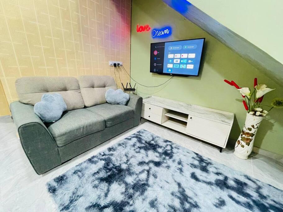Cozy Kulai Retreat 5Min AeonPalm Resort15Min Senai airport photo 3