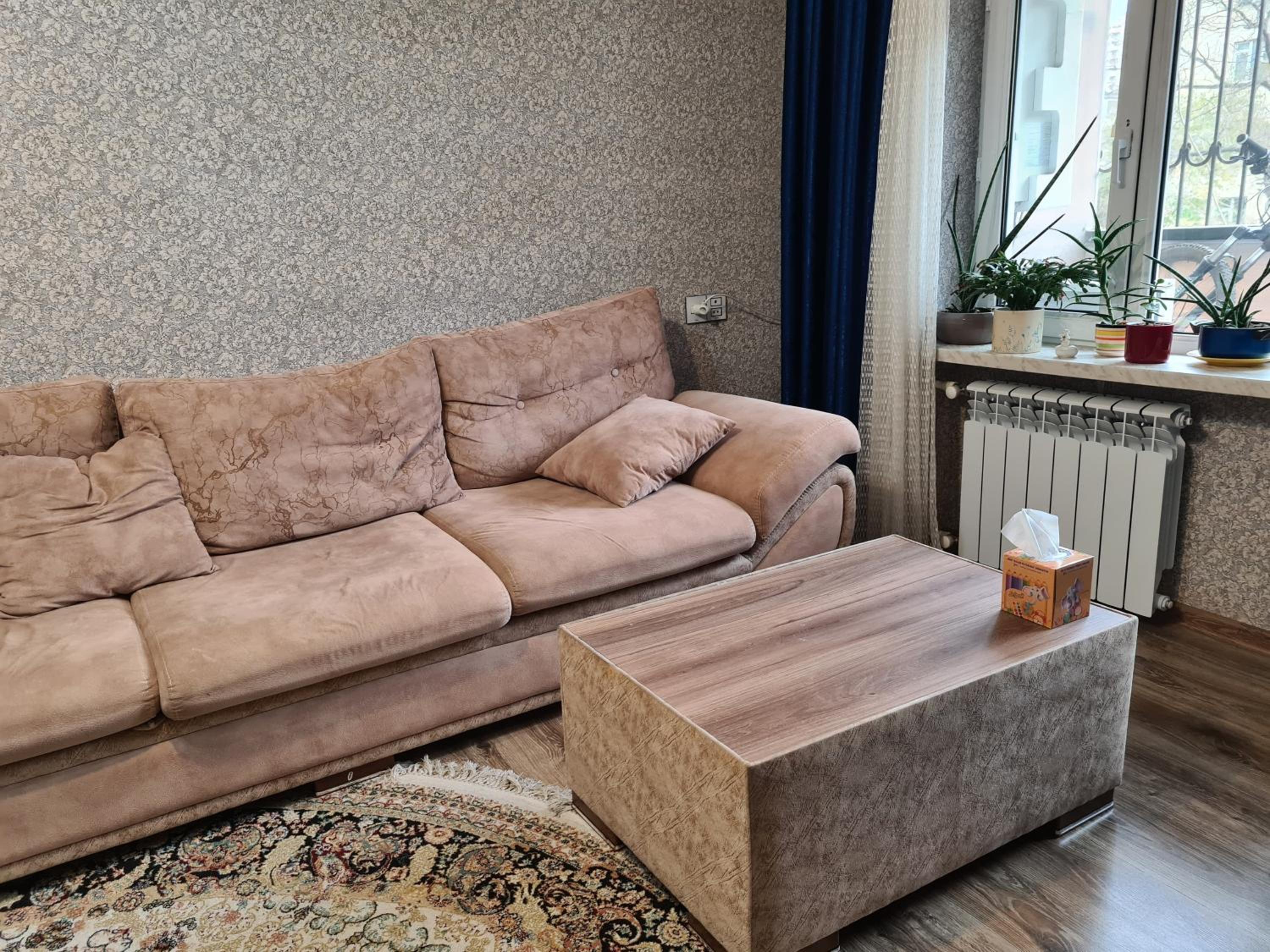 Aboo's apartment