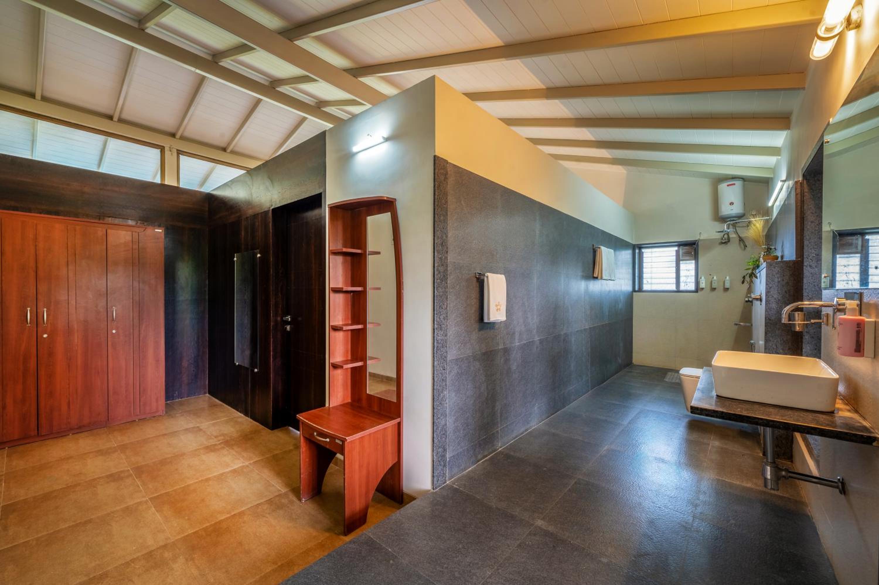 SaffronStays Sommeliers Choice
