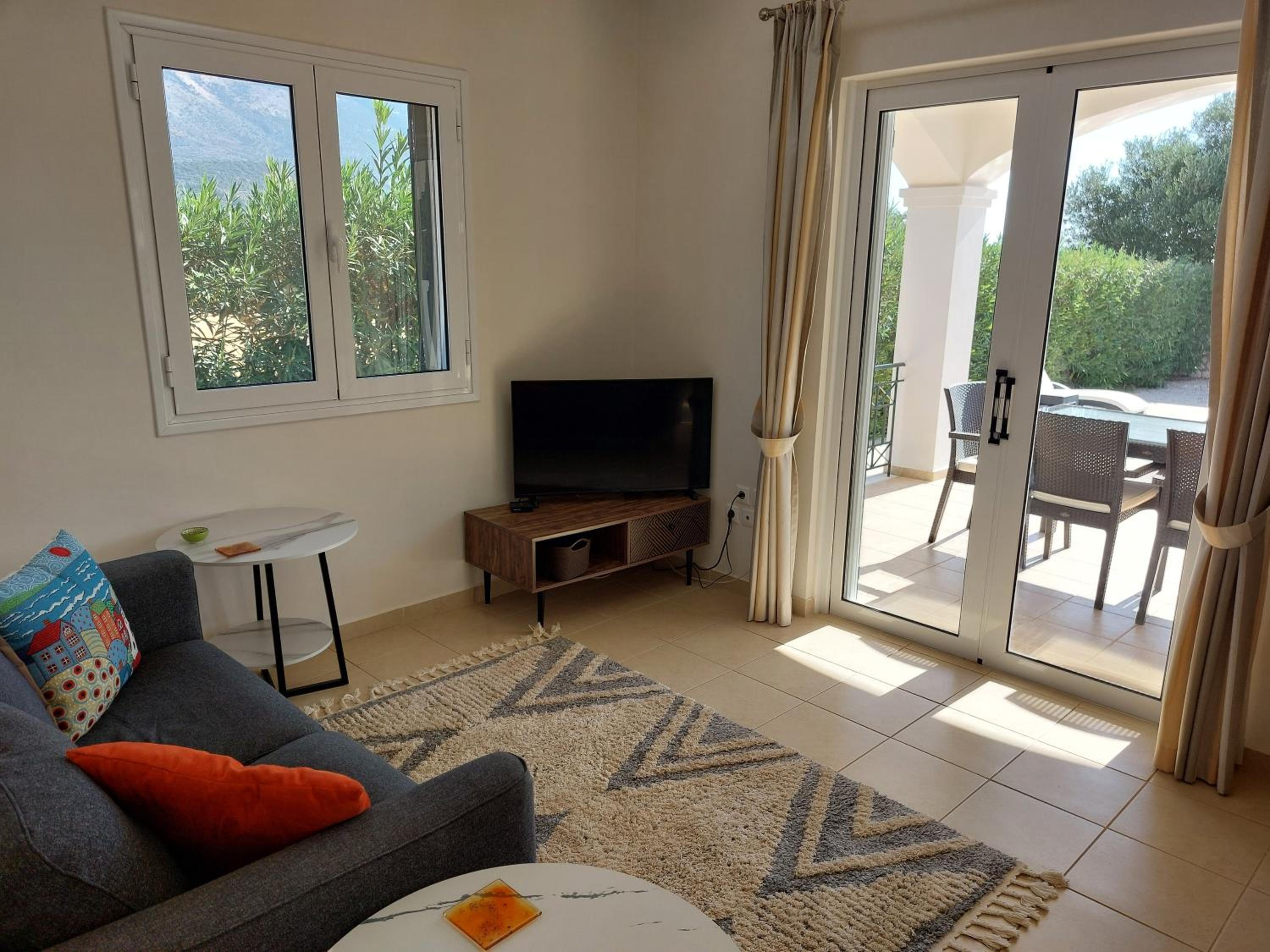 Photo 96