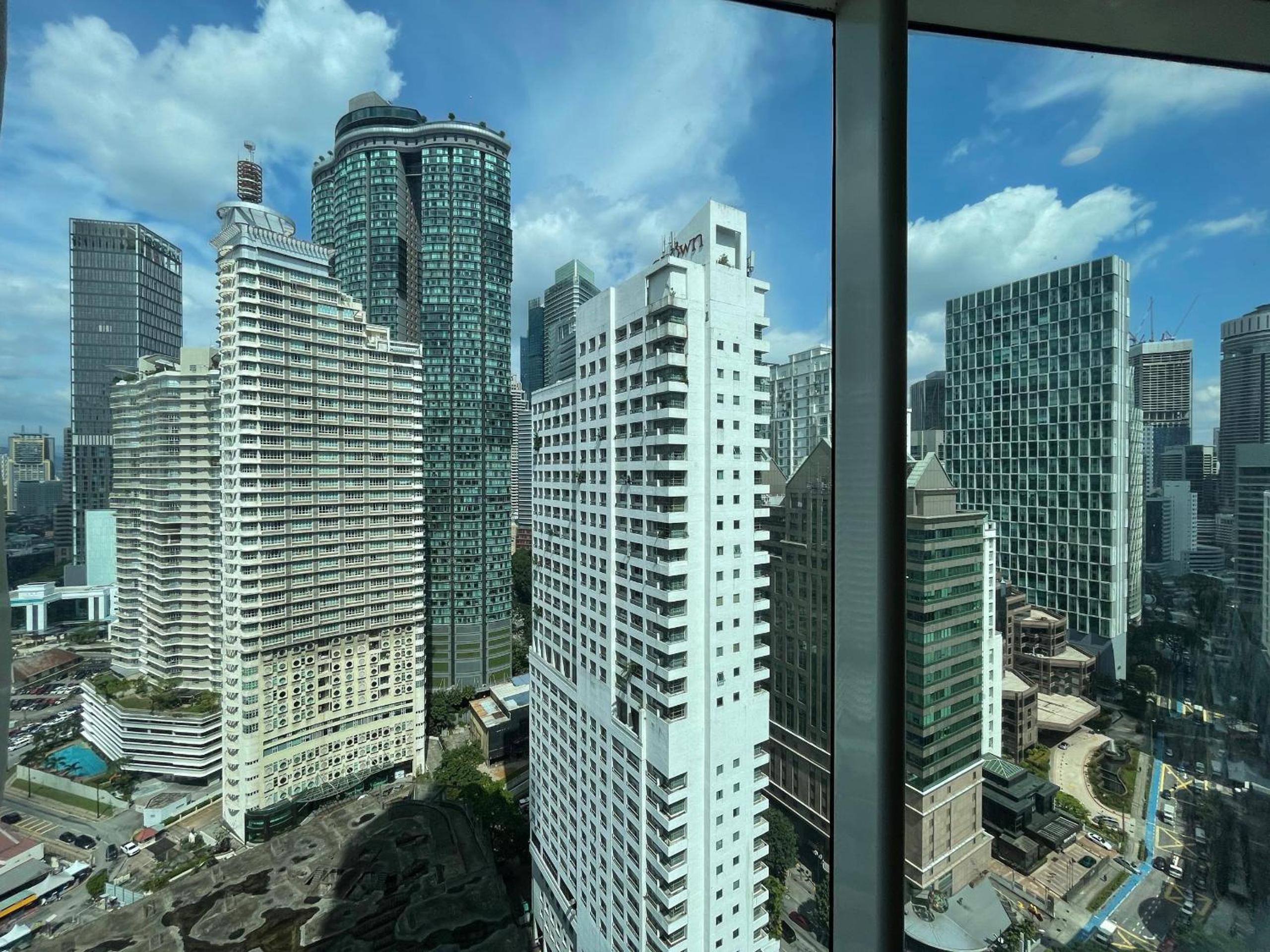 Vortex Hotel Suites & Residence by KLCC