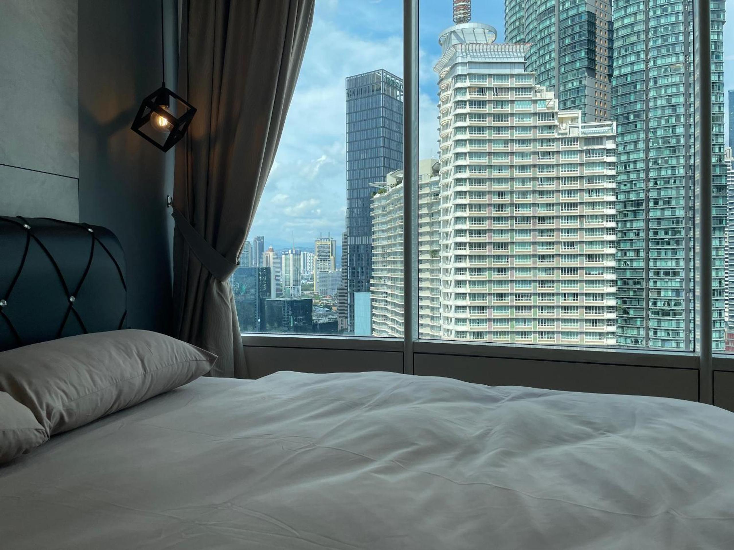 Vortex Hotel Suites & Residence by KLCC
