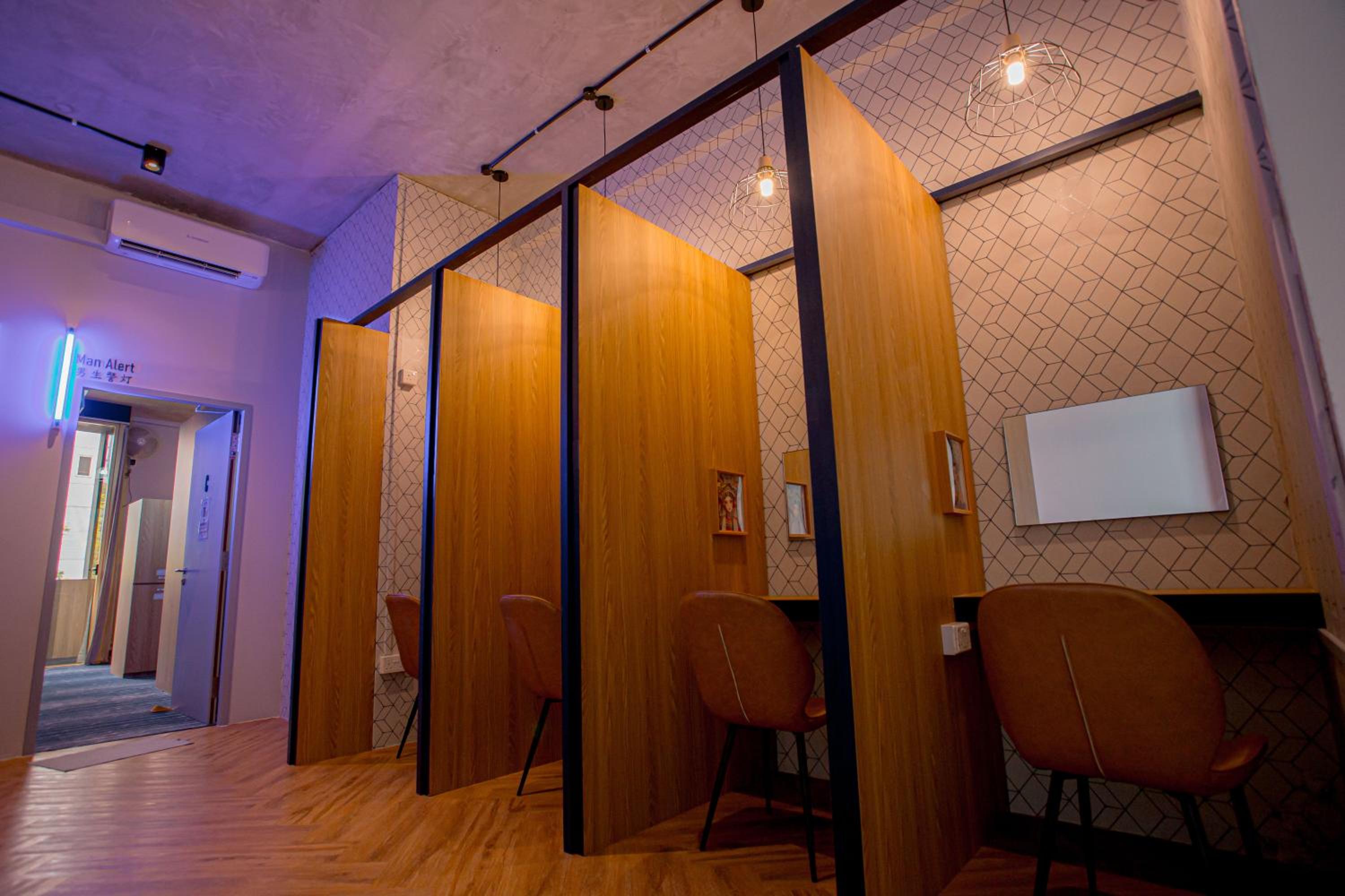 Bluewaters Female-Only Hostel