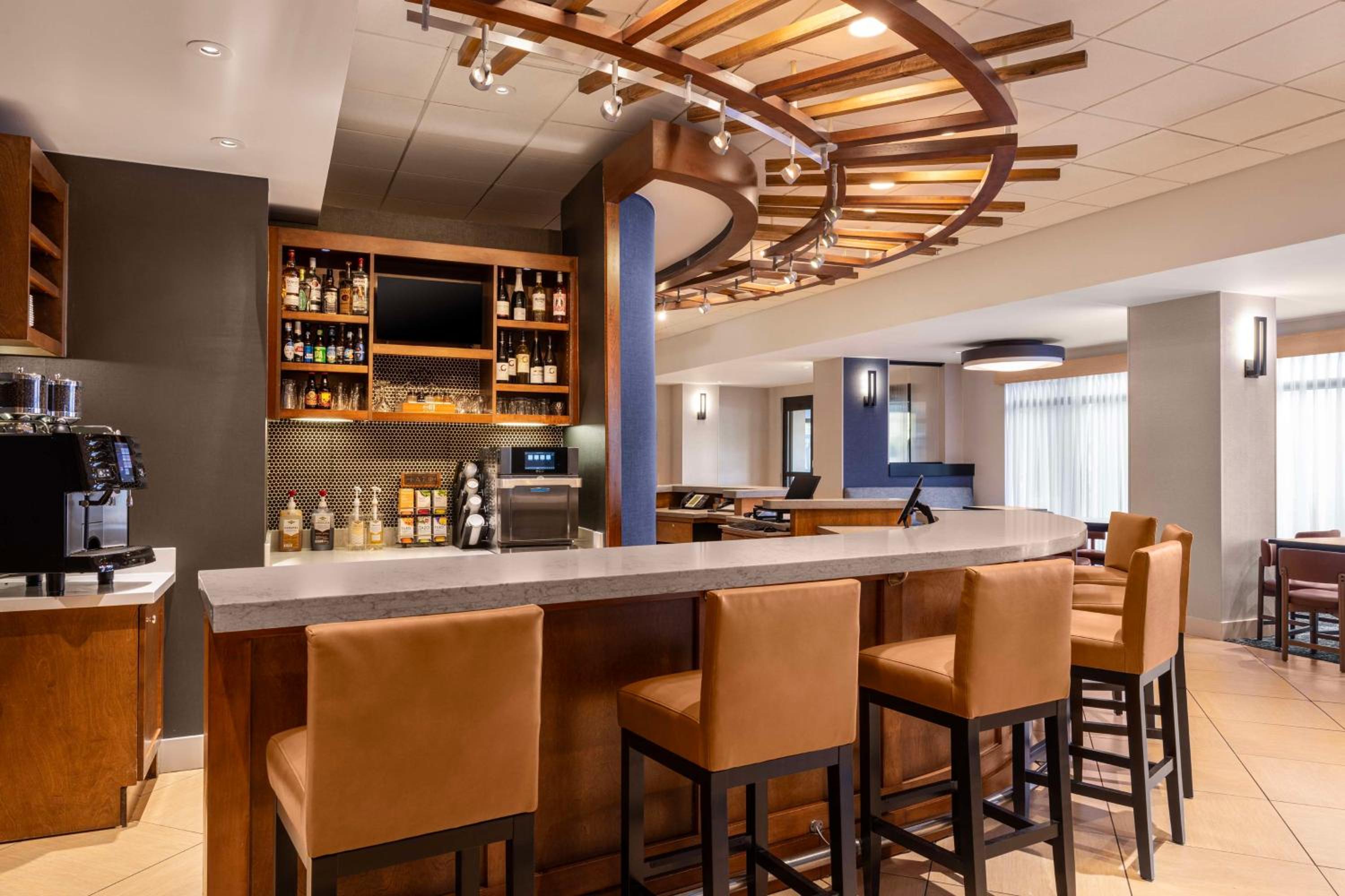 Asheville Vacations - Hyatt Place Nashville/Hendersonville - Property Image 43