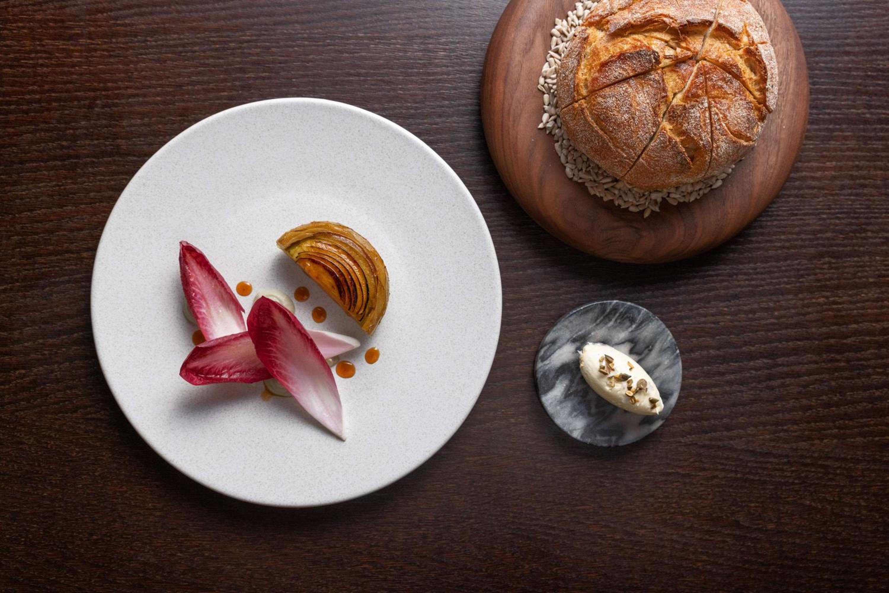 Hyatt Regency London - The Churchill 3