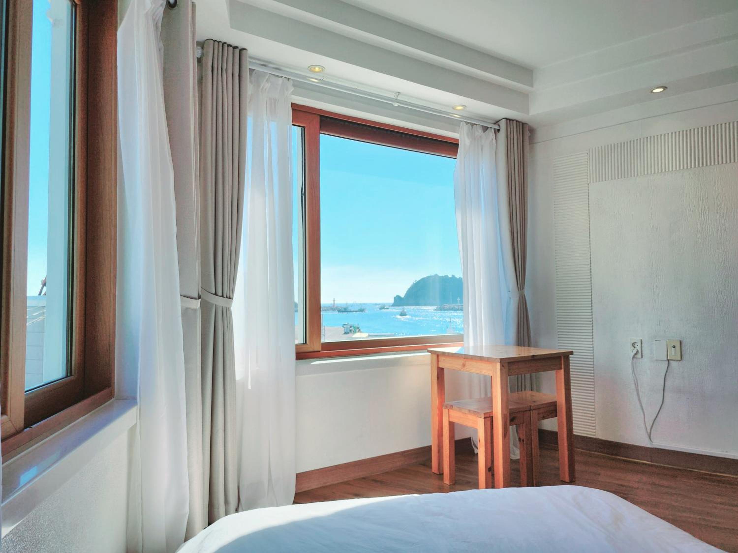 Seogwiporto