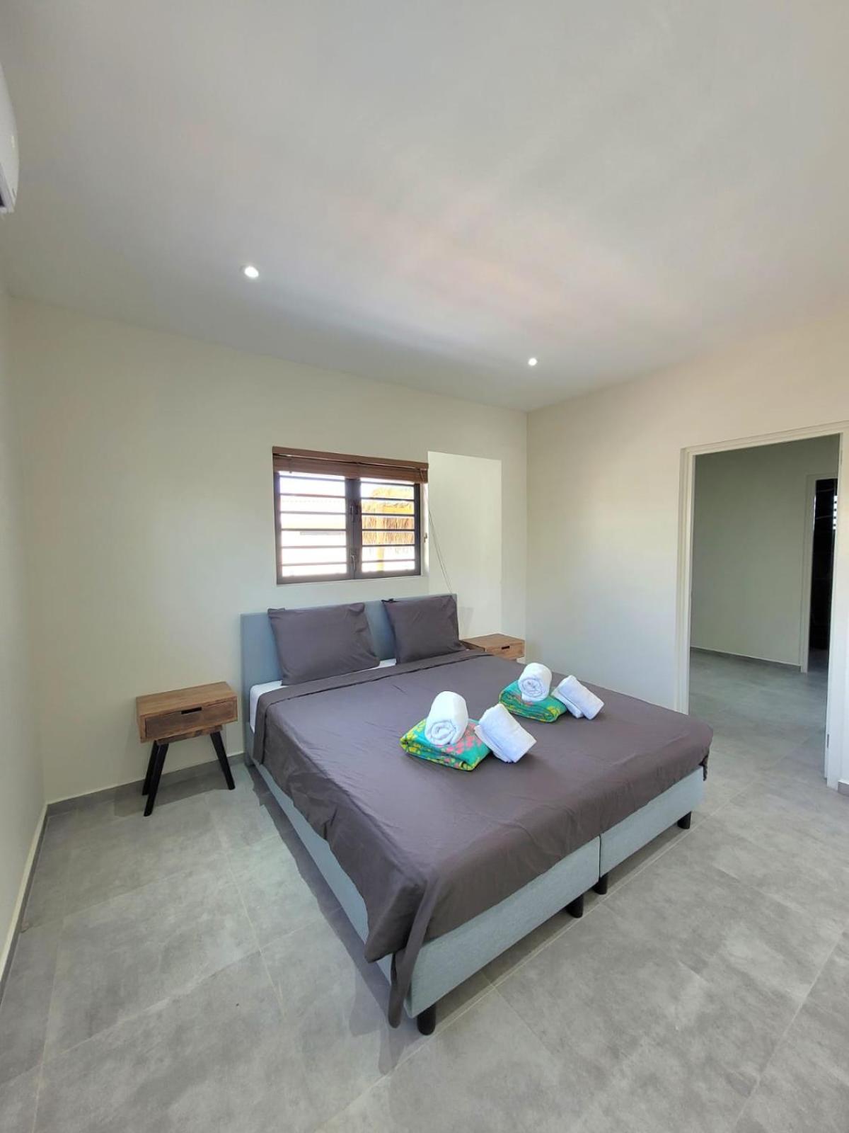 Villa Mambolicious