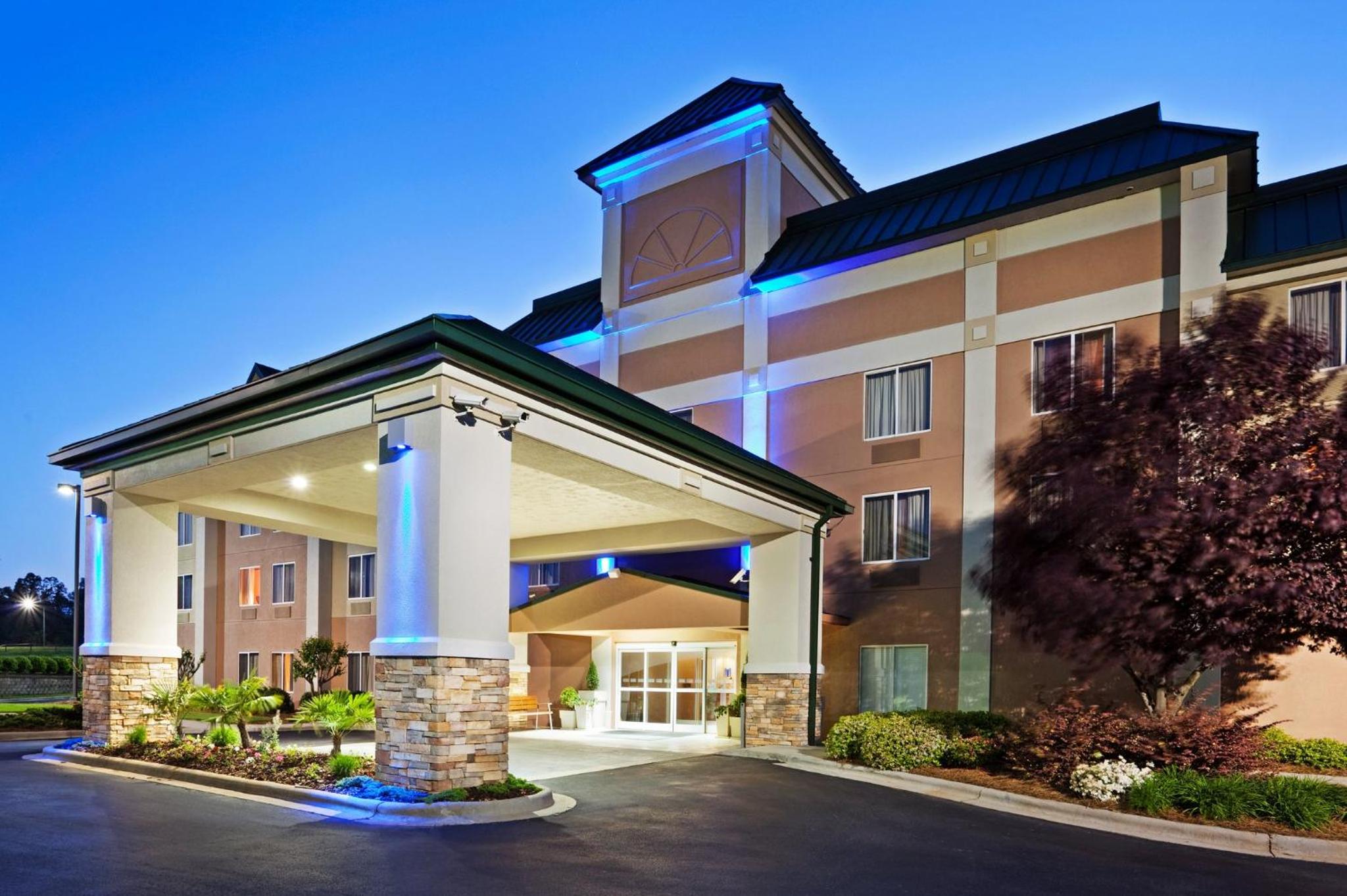 Holiday Inn Express  Suites Kings Mountain - Shelby Area, an IHG Hotel - Property Image 49