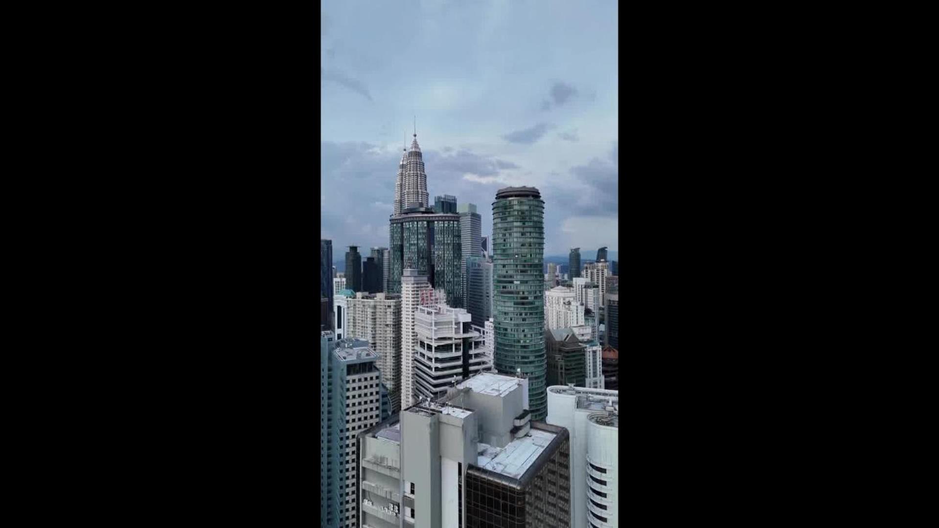 Vortex Hotel Suites & Residence by KLCC