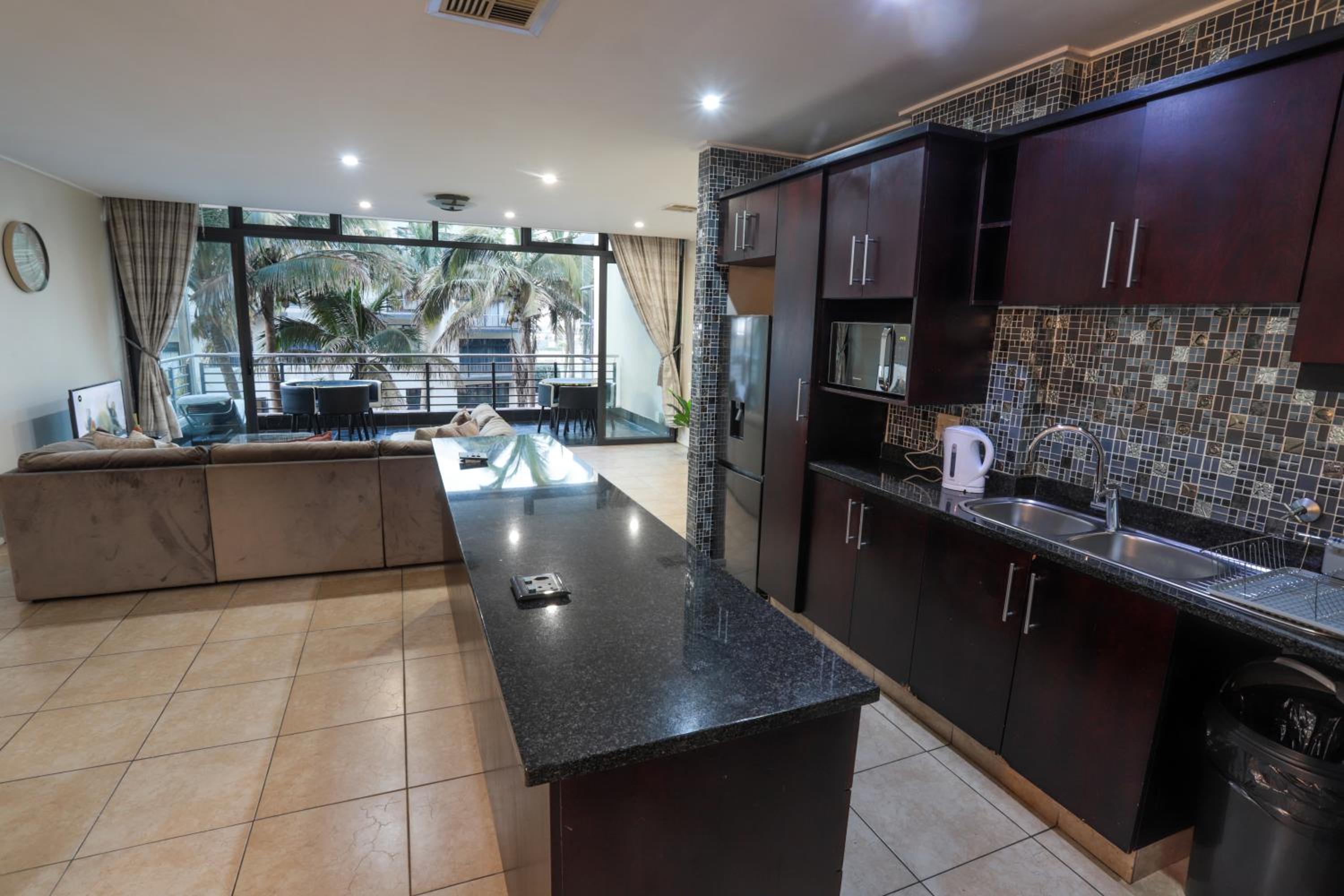 102 Waterfront sea view view 3