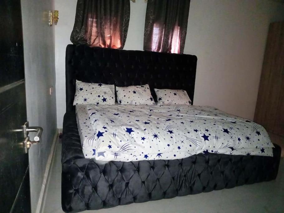 ENIS Homes