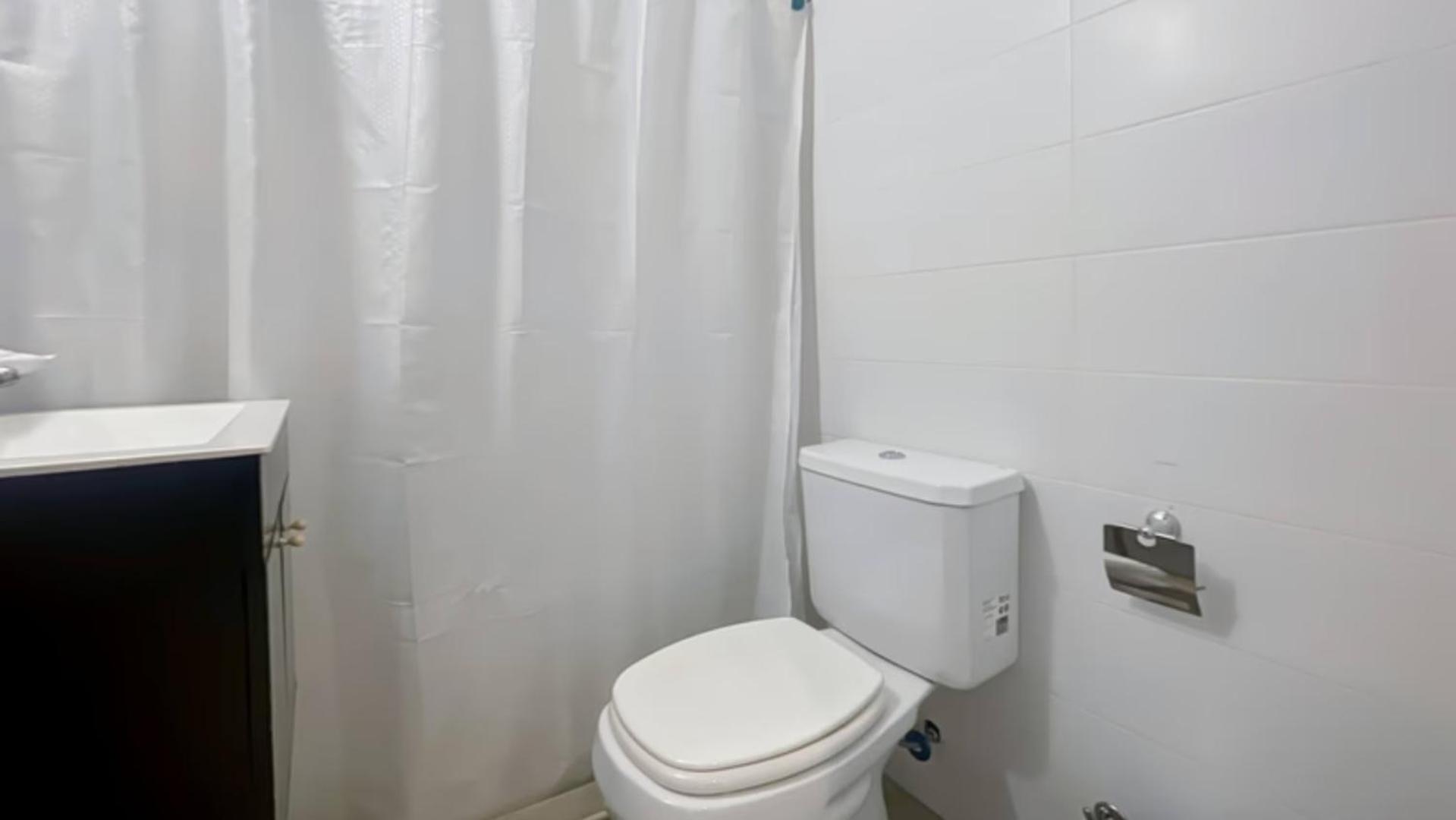 Modern Studio with Amenities in the Heart of the City -U6