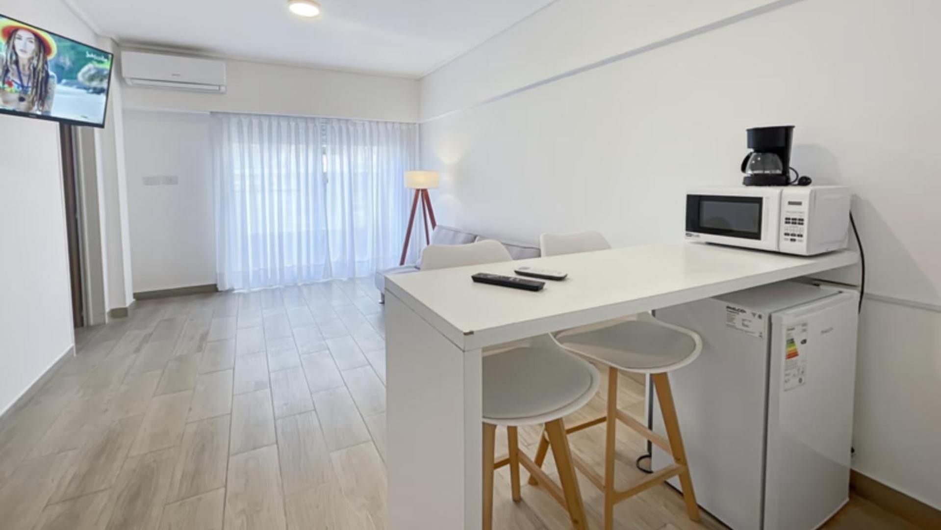 Modern Studio with Amenities in the Heart of the City Saenz Pena -U4
