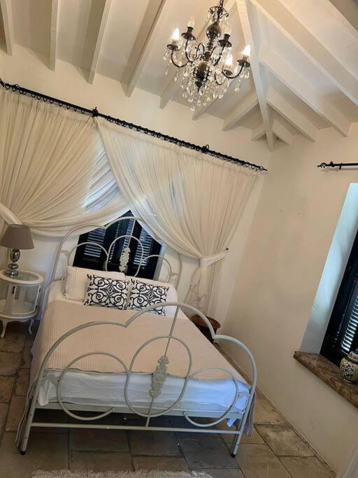 Cozy 2-Bedroom Cyprus Retreat