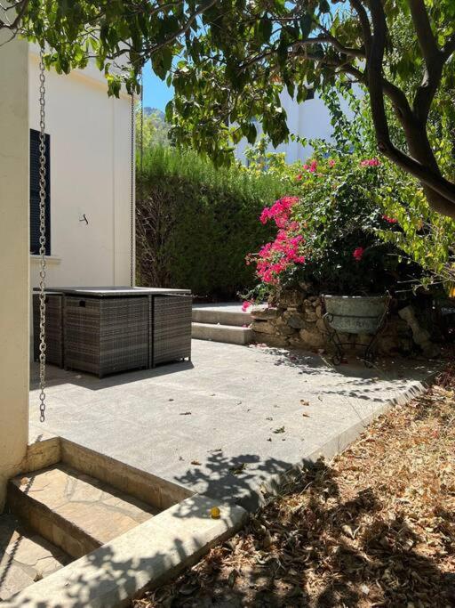 Cozy 2-Bedroom Cyprus Retreat