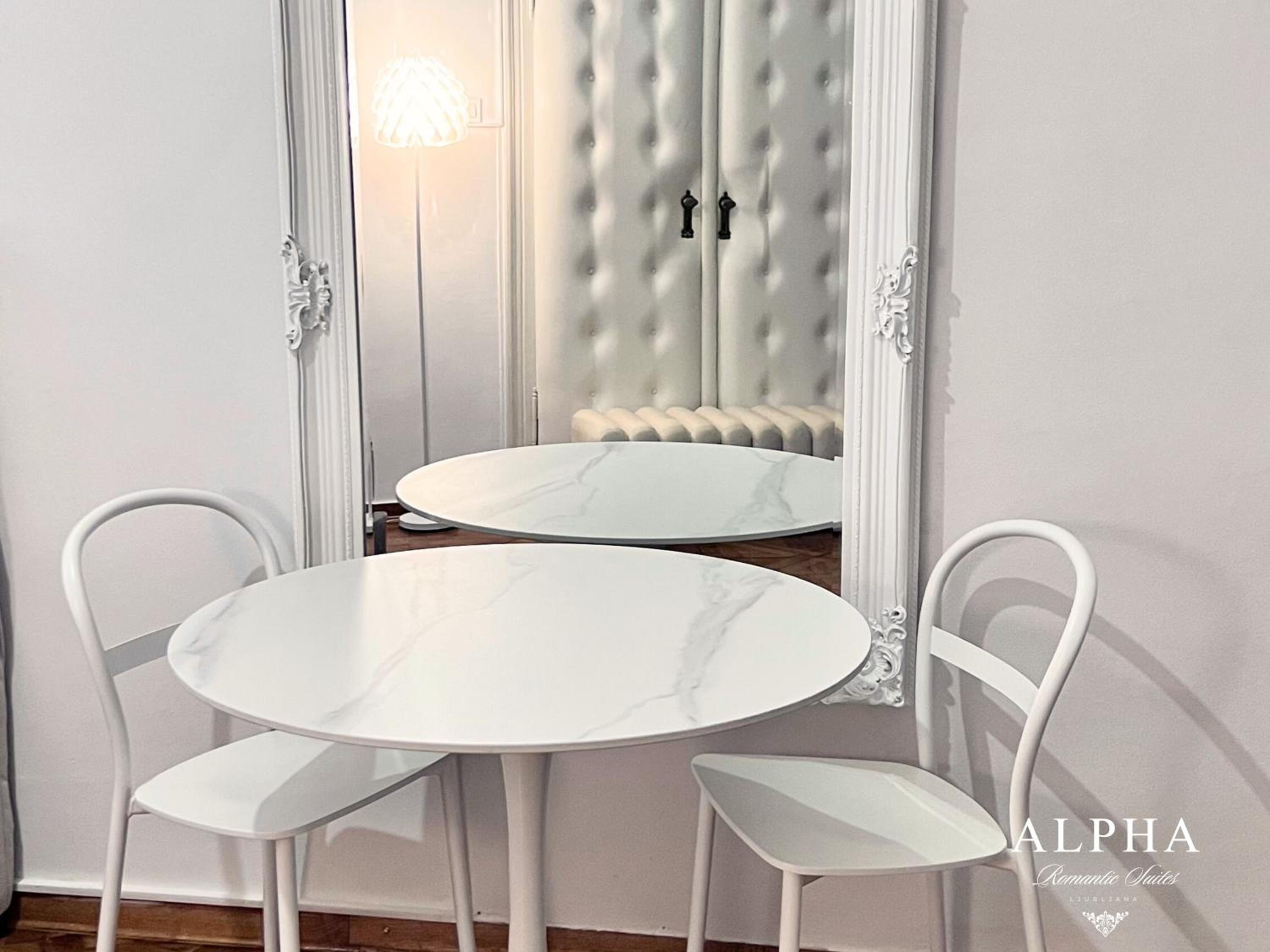Alpha Romantic Suites Ljubljana