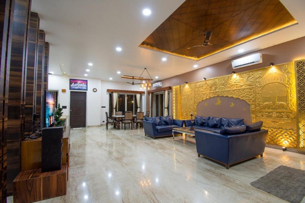 Leo 4Bhk Villa Lonavala view 3