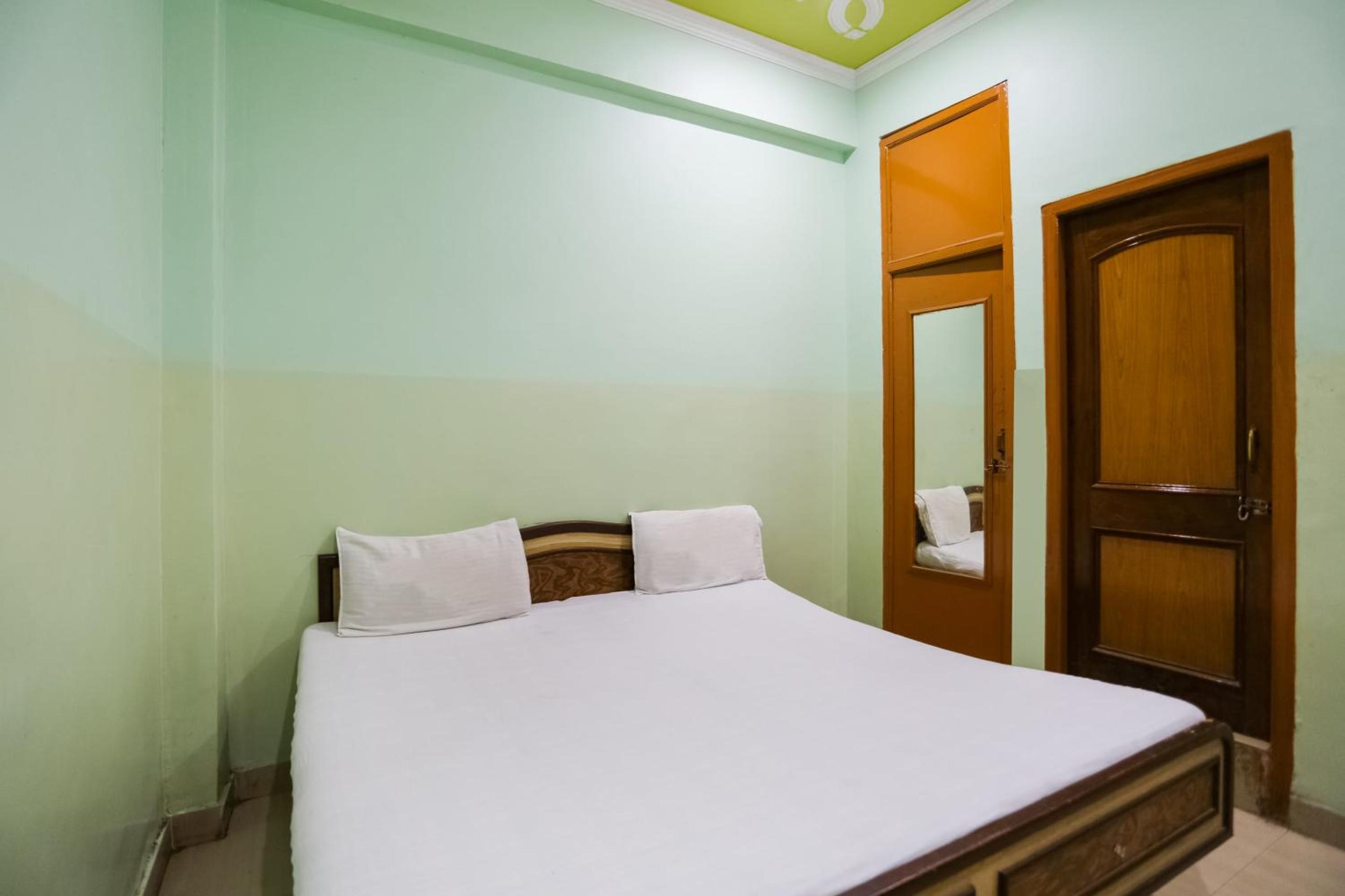SPOT ON Doon View Guest House view 3