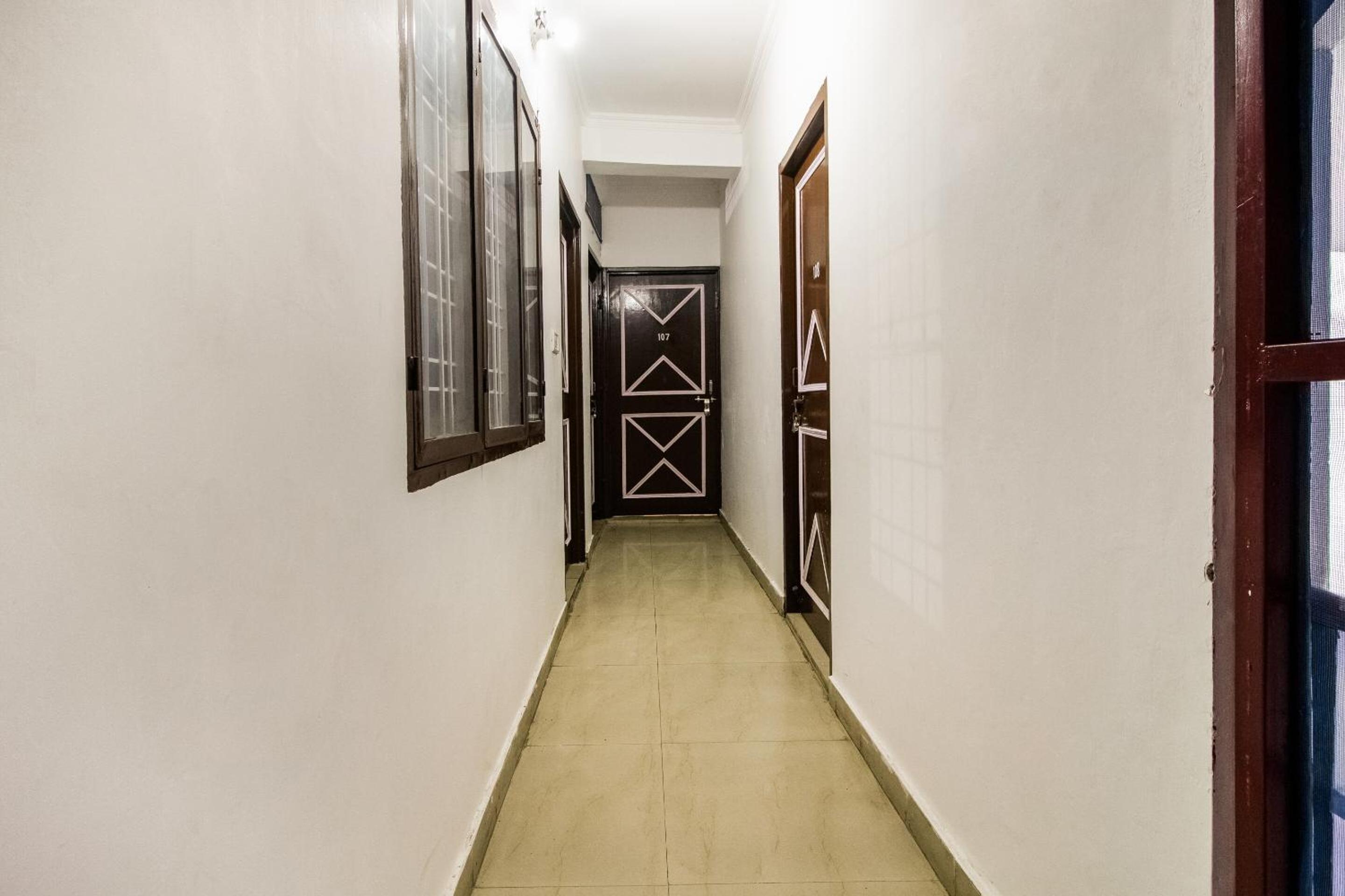 SPOT ON Doon View Guest House view 5
