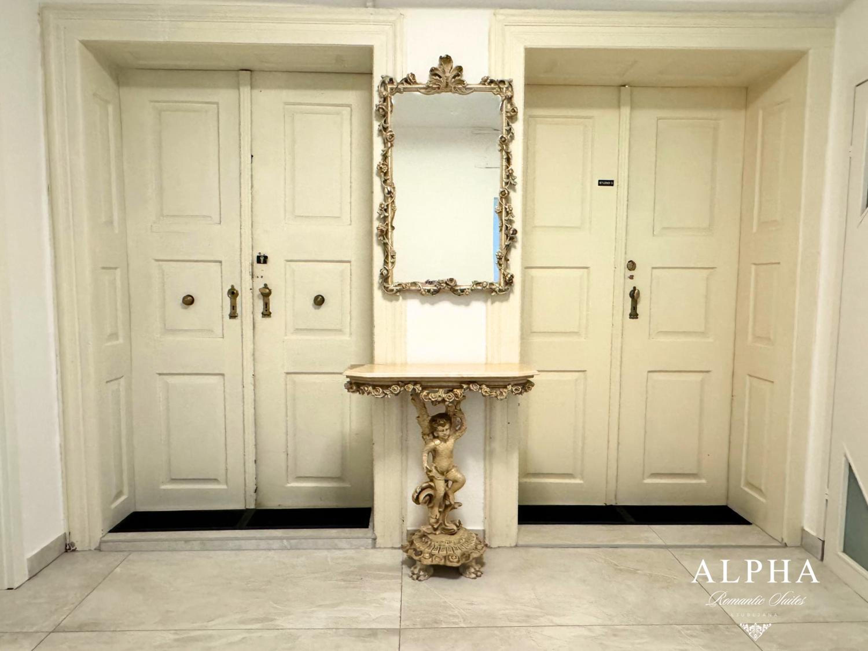 Alpha Romantic Suites Ljubljana