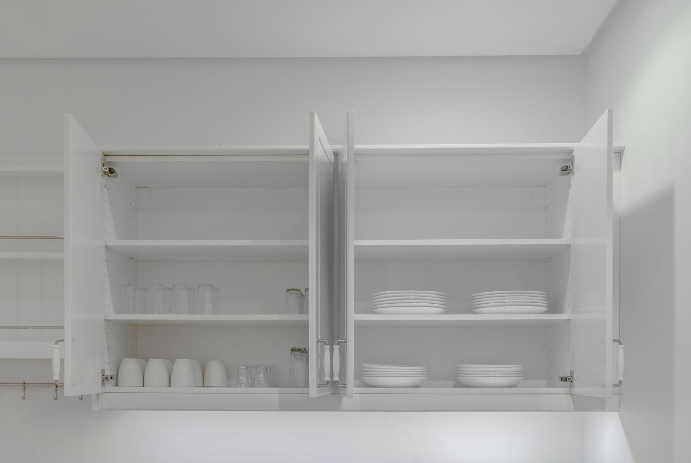Modern 3-bedroom apartment with garden