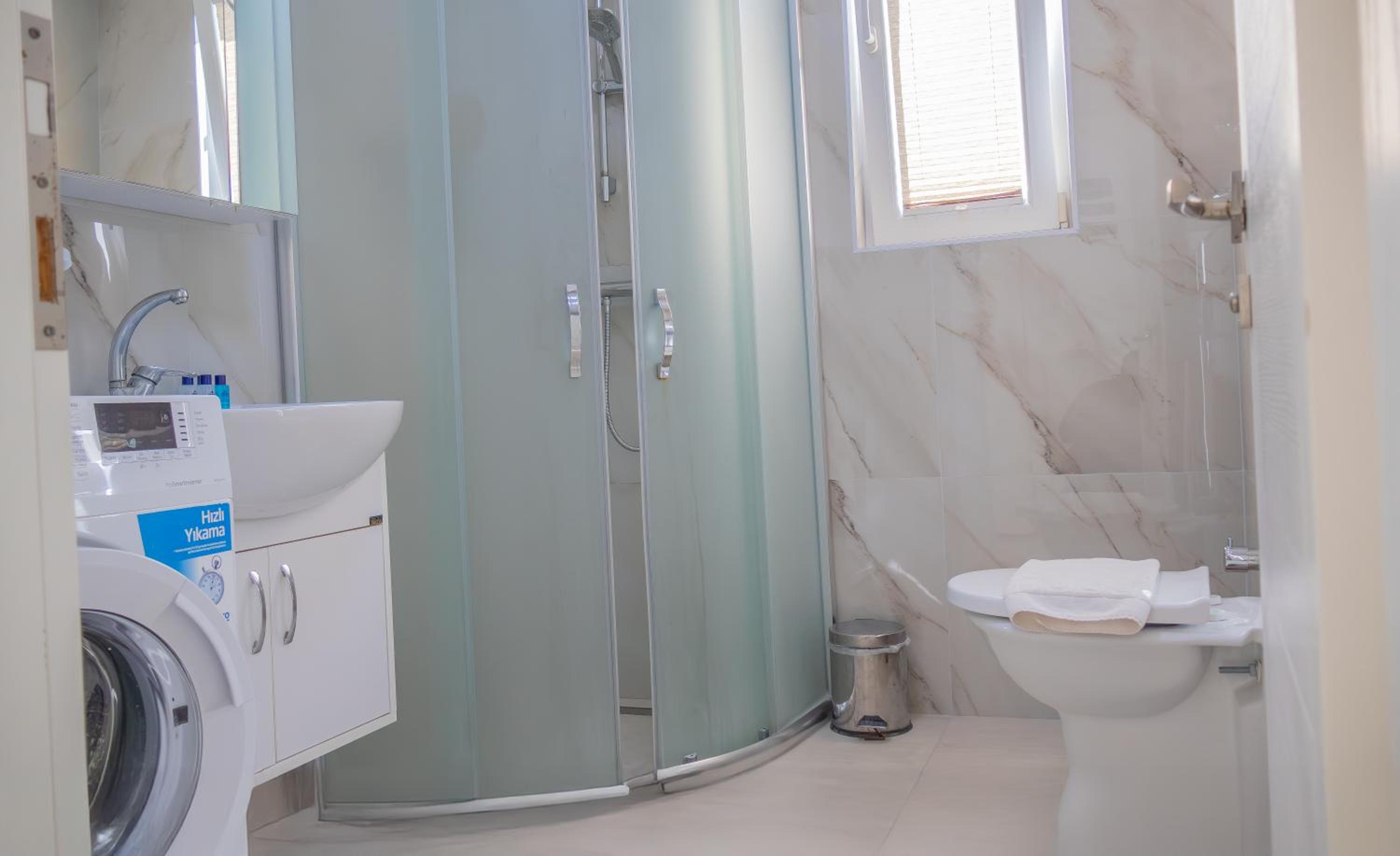 Güden-Pearl - Image 144