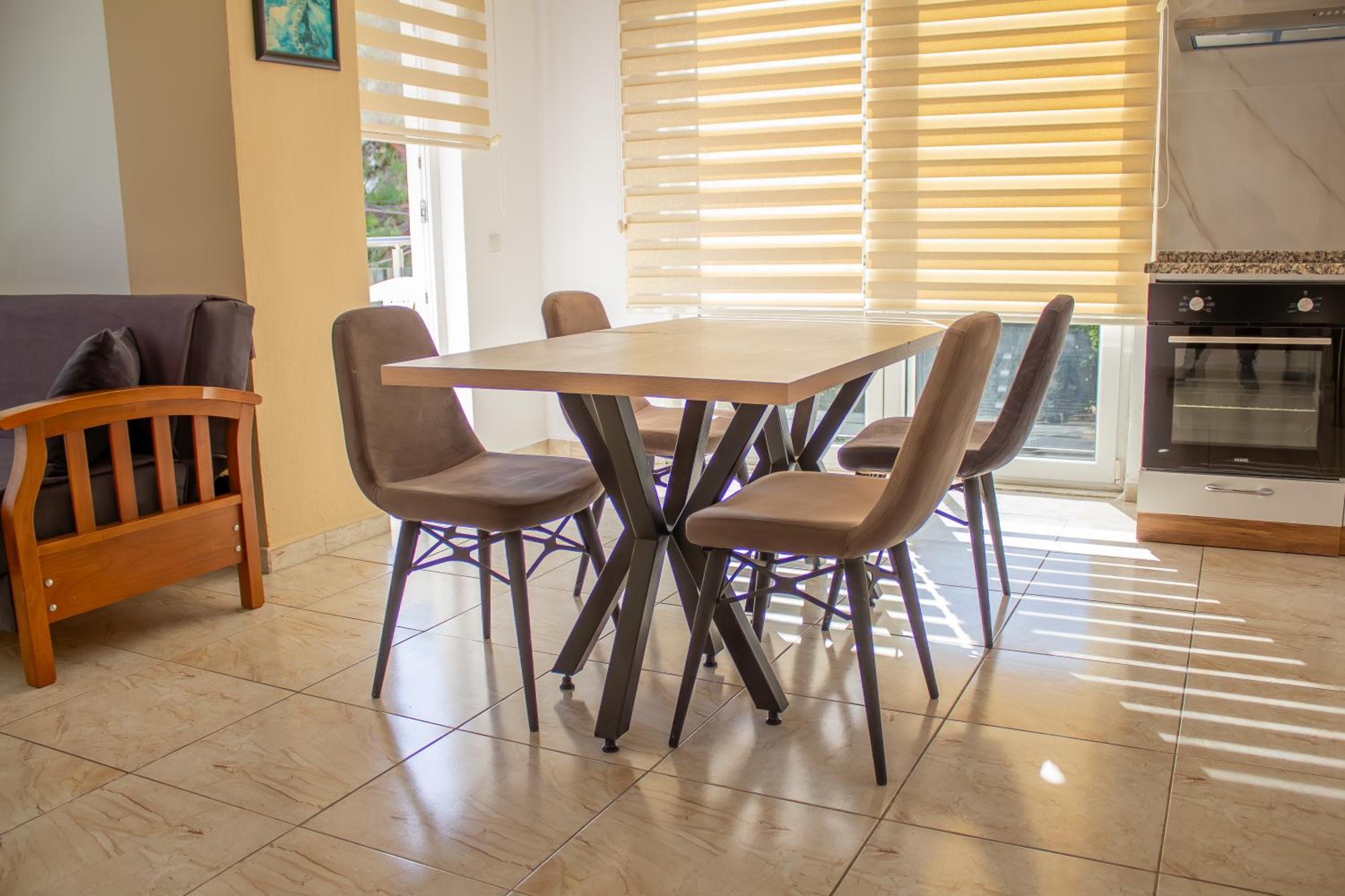 Güden-Pearl - Image 146